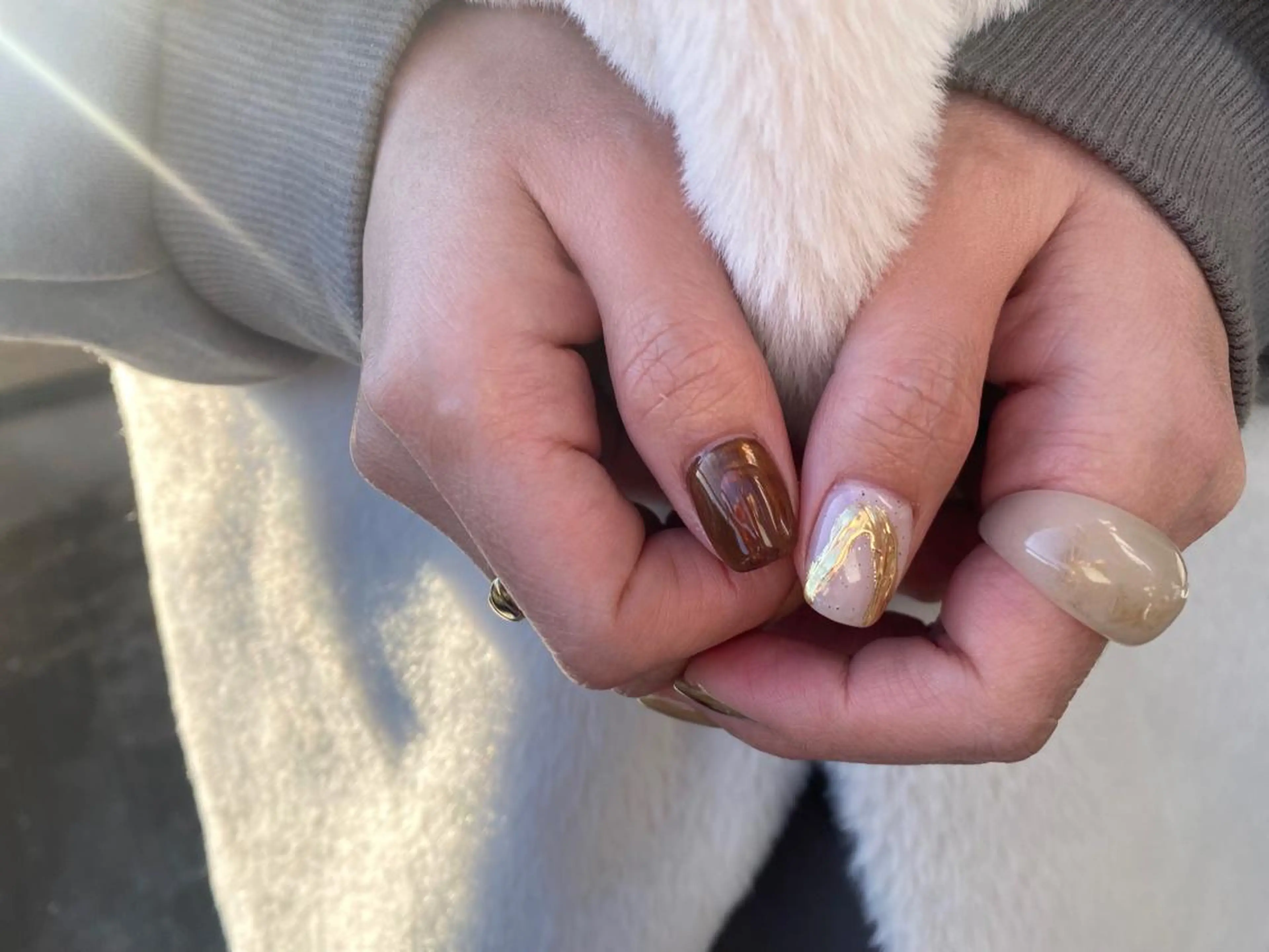 ネイル ミラーネイル ニュアンスネイル ぷっくりネイル 春ネイル nailsalon    m.所属・m. mayaのネイルデザイン