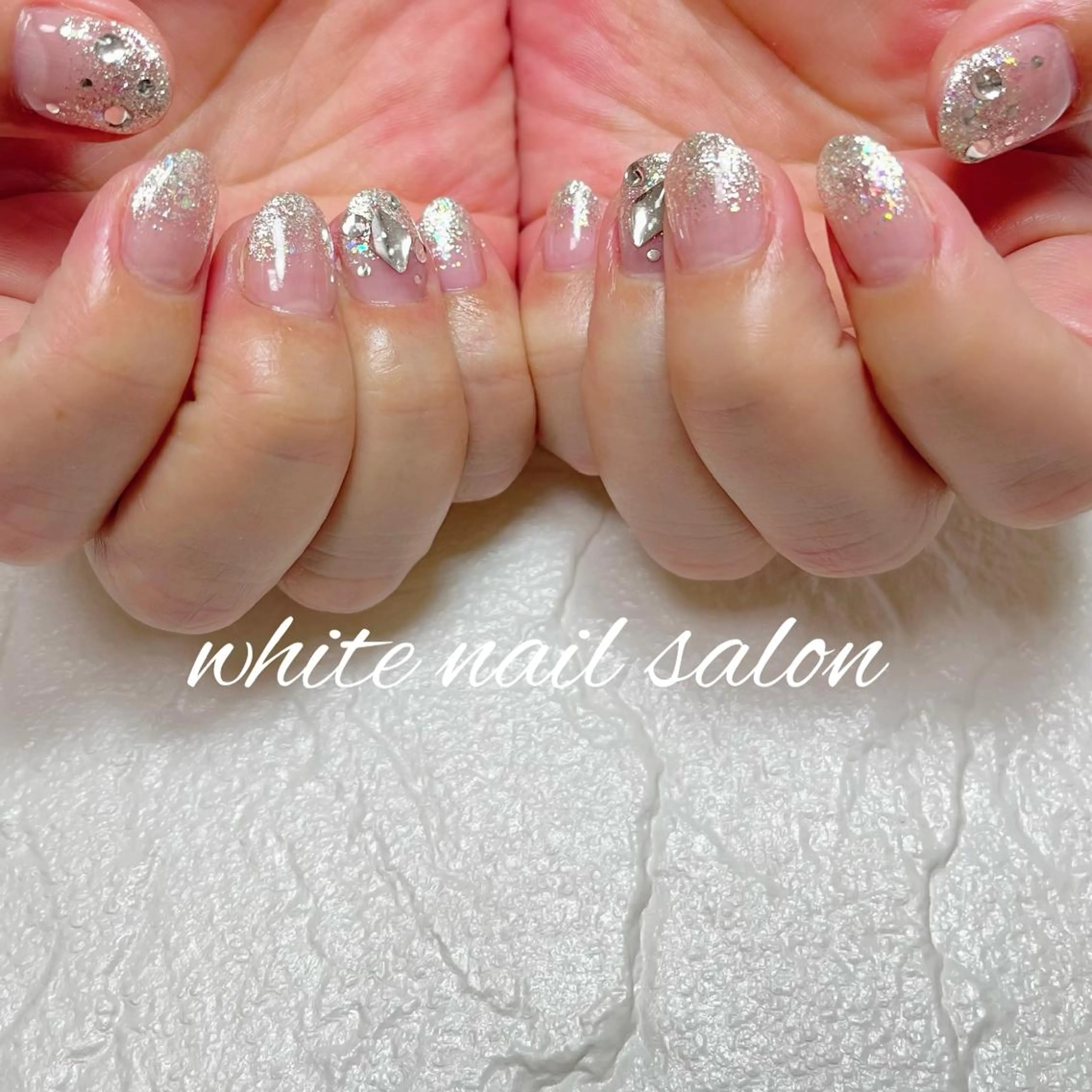 ネイル フットネイル ジェルネイル ハードジェル ラメ(グリッター) 持ち込み ハンドネイル white nail salonのネイルデザイン