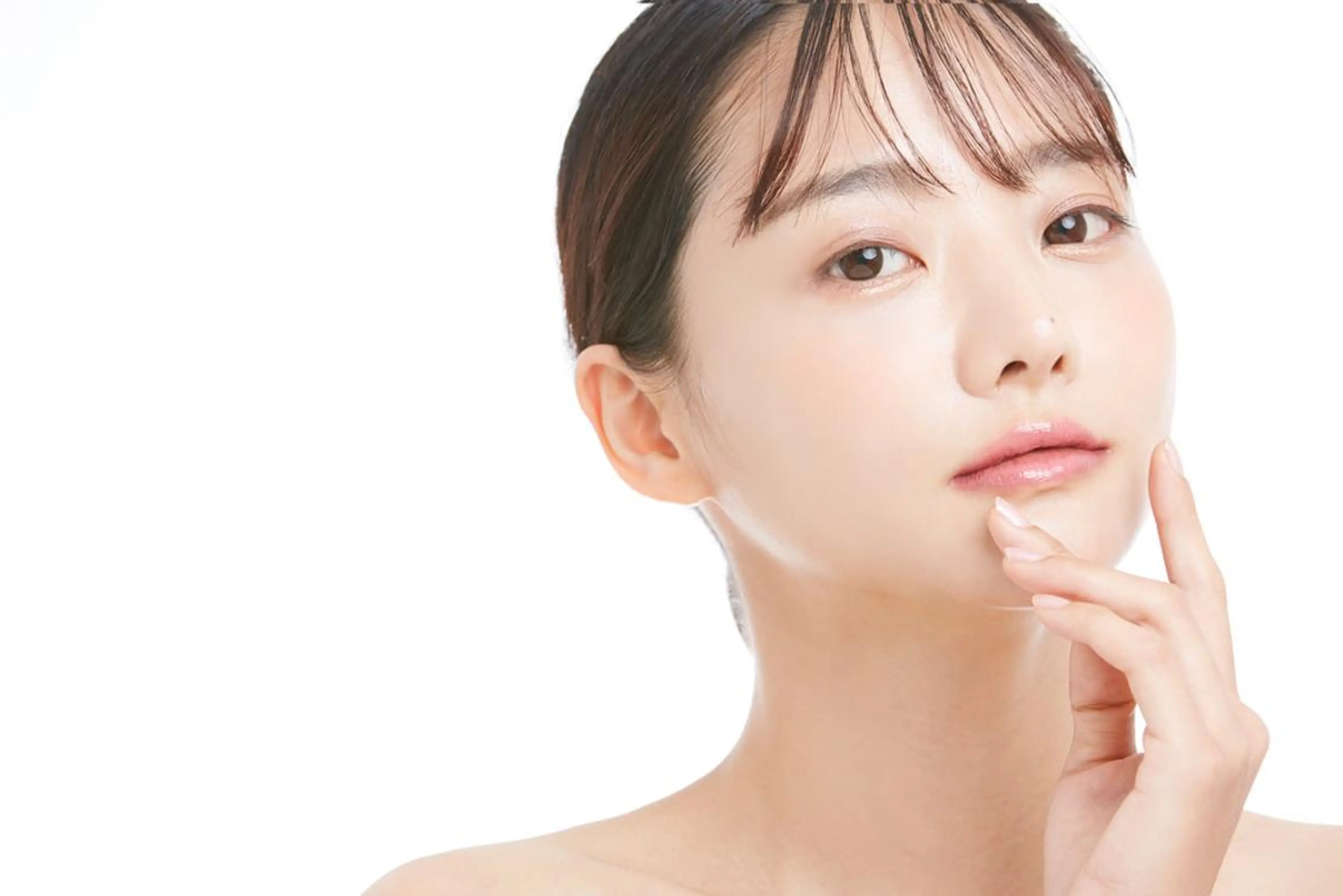 ショート カラー パーマ ヘアアレンジ メンズ キッズ ネイル マツエク・マツパ アイブロウ 学生(メンズ向け) 眉毛ワックス脱毛 学生 小顔カット ジェルネイル Chloe-クロエ- 脱毛/フェイシャルのエステ・リラクイメージ