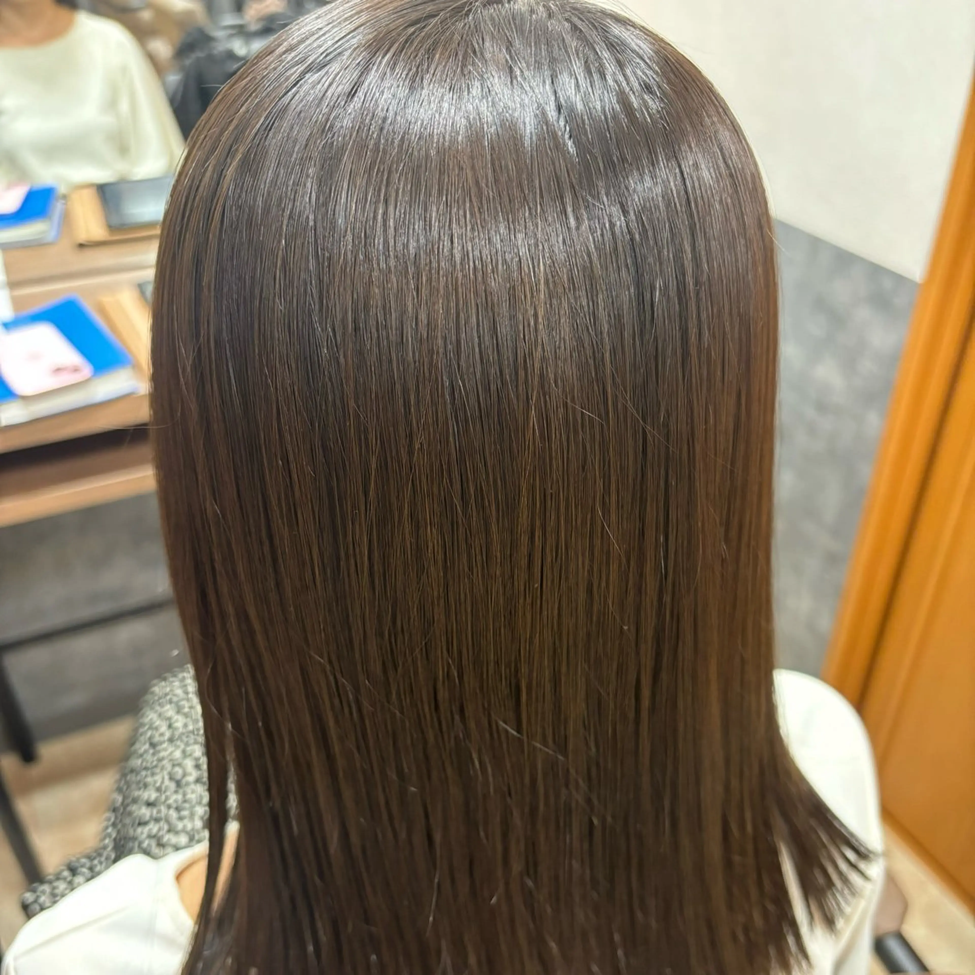 ロング カラー パーマ 縮毛矯正 カット ヘアカラー 縮毛矯正 トリートメント 竹内 滉太のヘアスタイル
