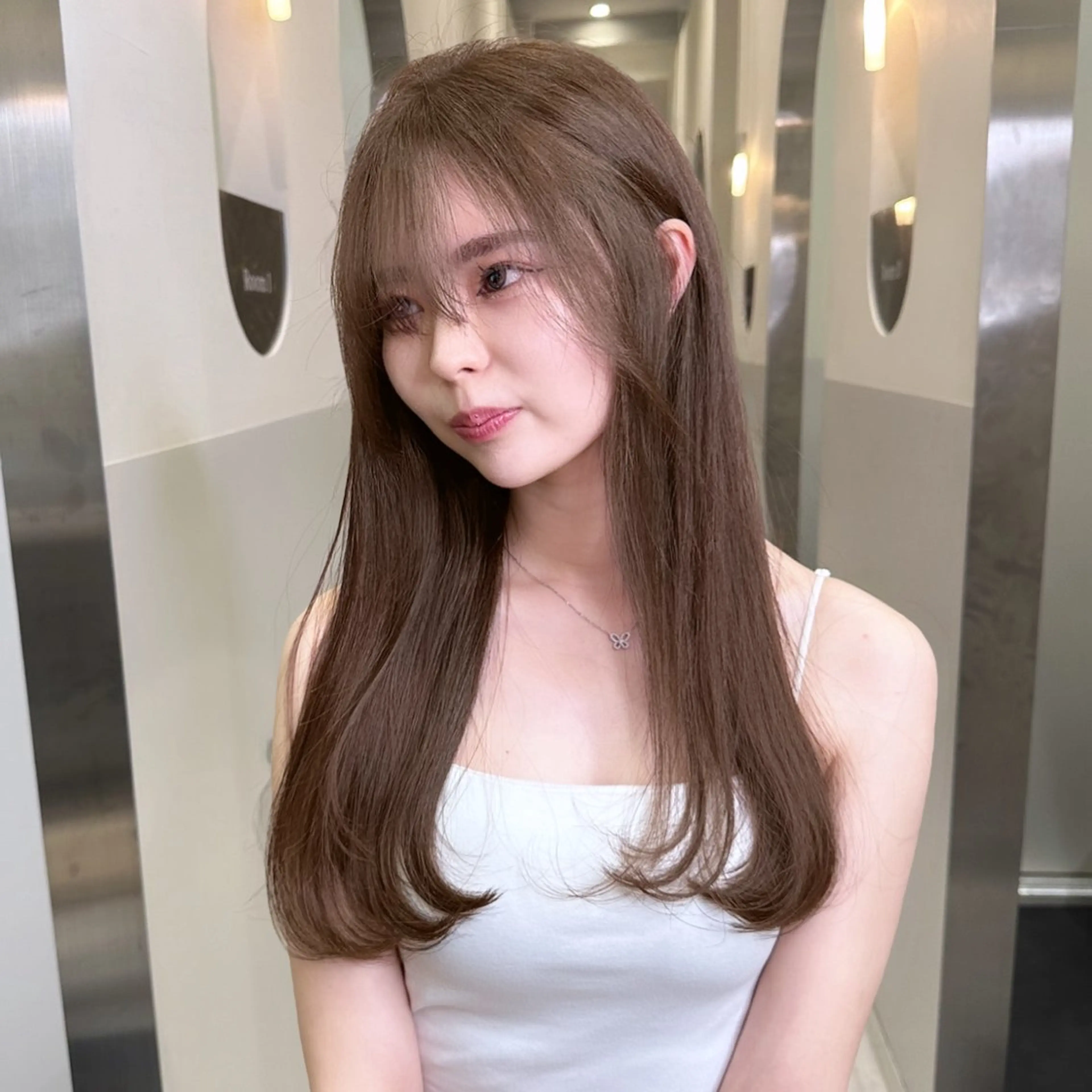 ロング カラー ヘアカラー トリートメント ヘアセット IVE所属・ブリーチなし🤍 渋谷／原島杏奈のヘアスタイル