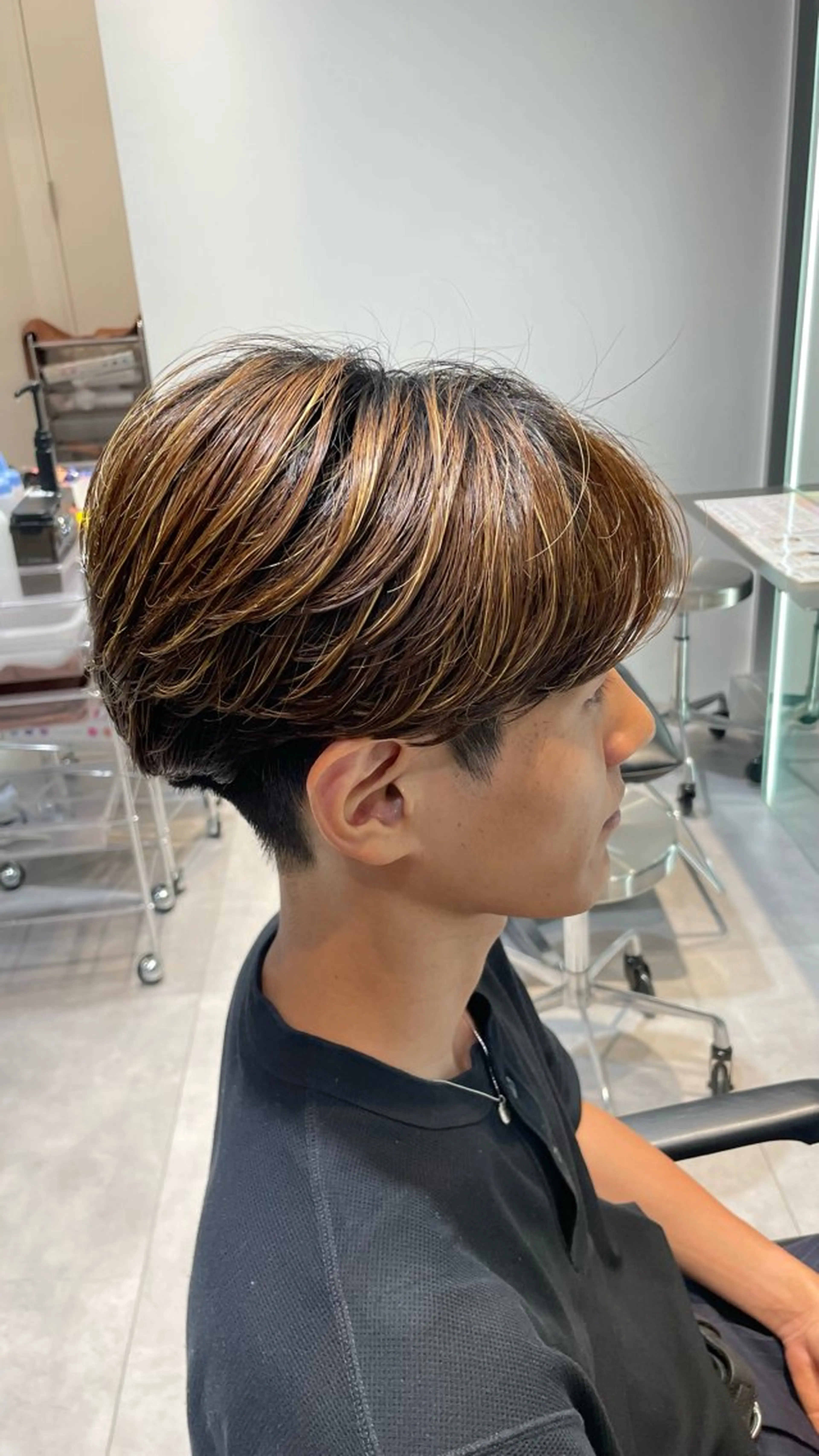 パーマ メンズ メンズブリーチ カット パーマ 薬剤で叶える似合わせ パーマ|銀座|おうたのヘアスタイル