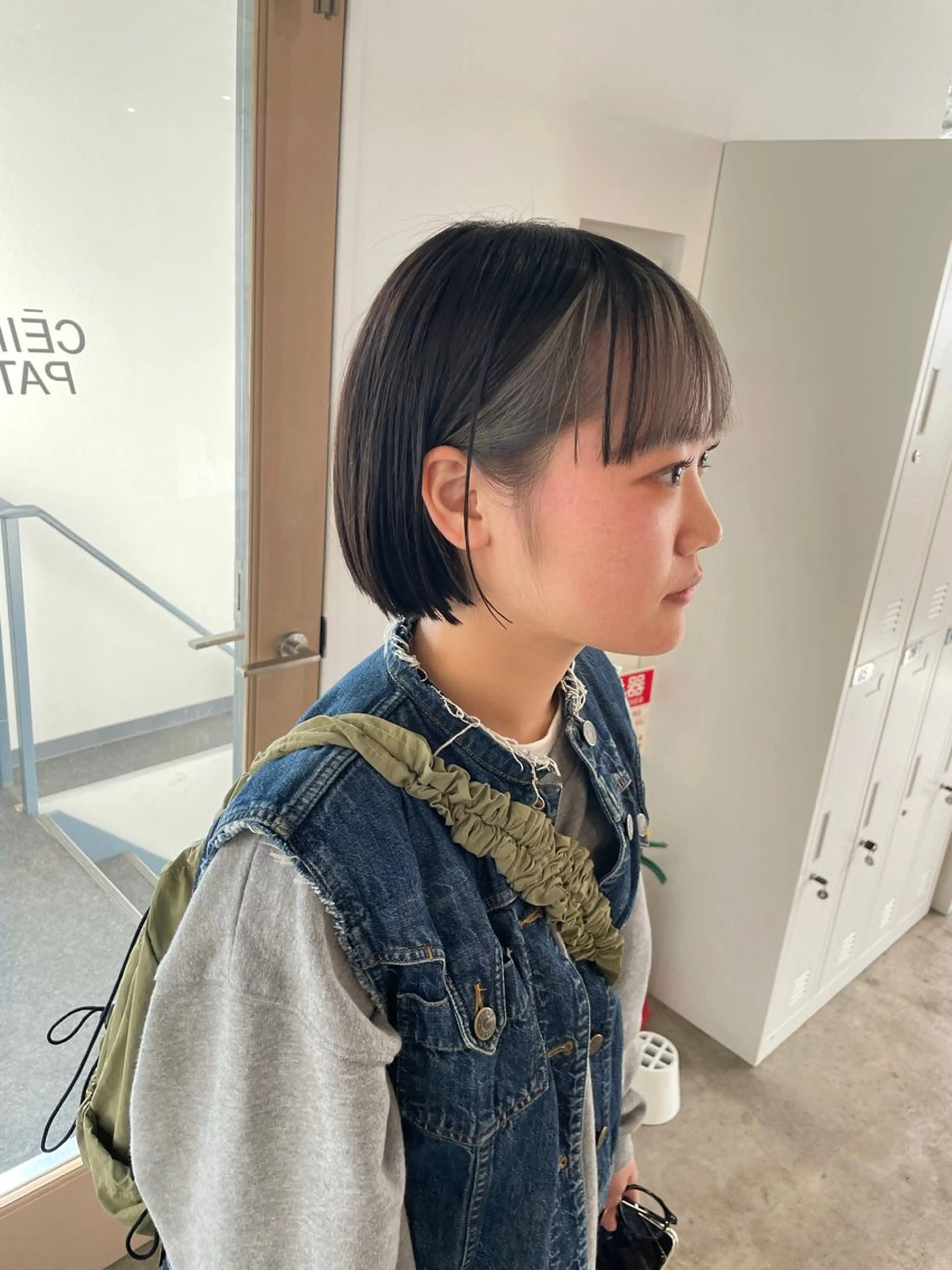 ショート カラー ミストバング  フェイスフレーミング ハイライトカラー インナーカラー ボブ カット ヘアカラー Takuma Suzuki中目黒のヘアスタイル