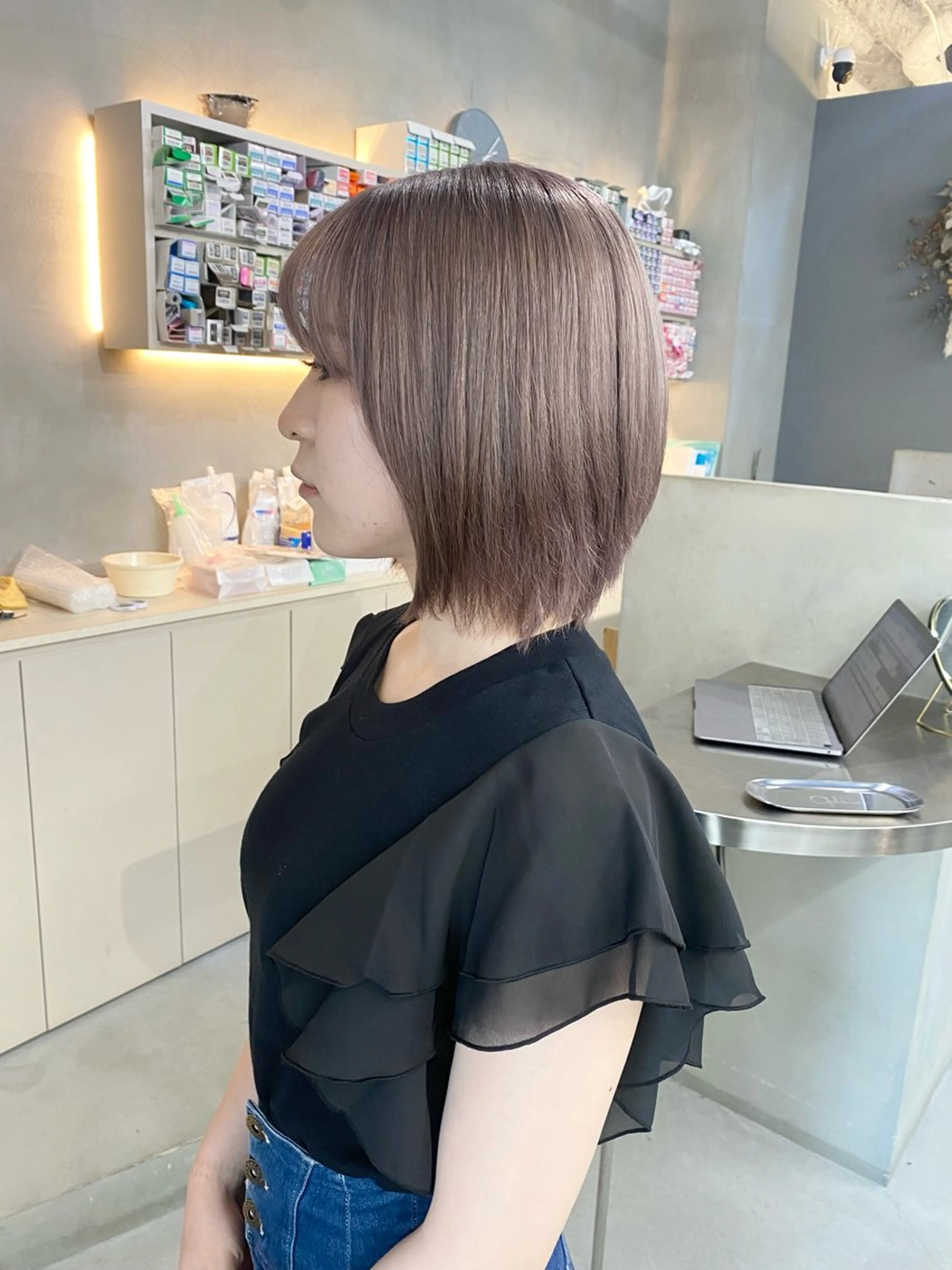 ショート カラー ヘアカラー qulim所属・前橋 姫奈のヘアスタイル