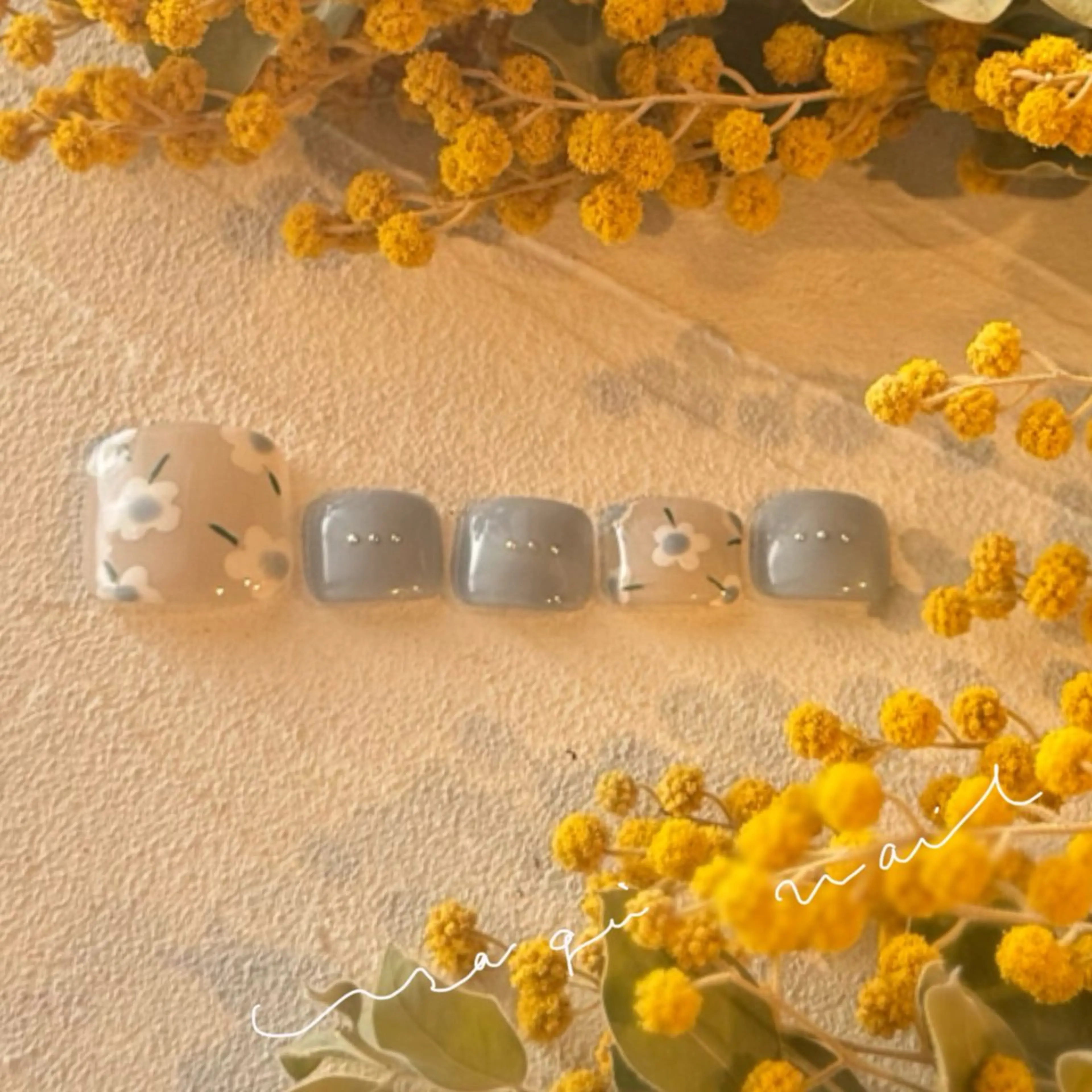 ネイル フットネイル usagi nailのネイルデザイン