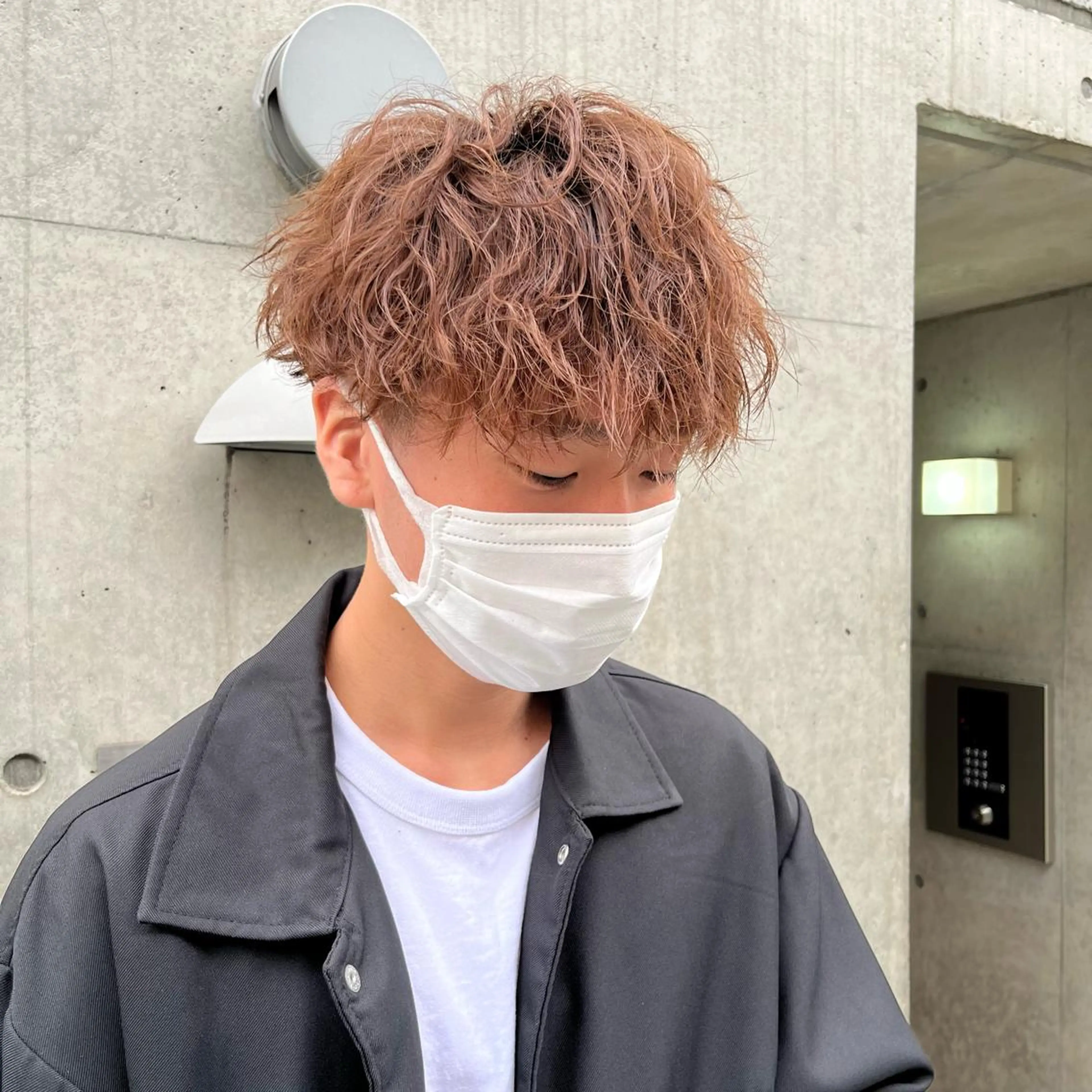 ショート パーマ ヘアアレンジ メンズ マッシュ メンズパーマ スパイラルパーマ メンズパーマの達人 🌟川内絵人のヘアスタイル