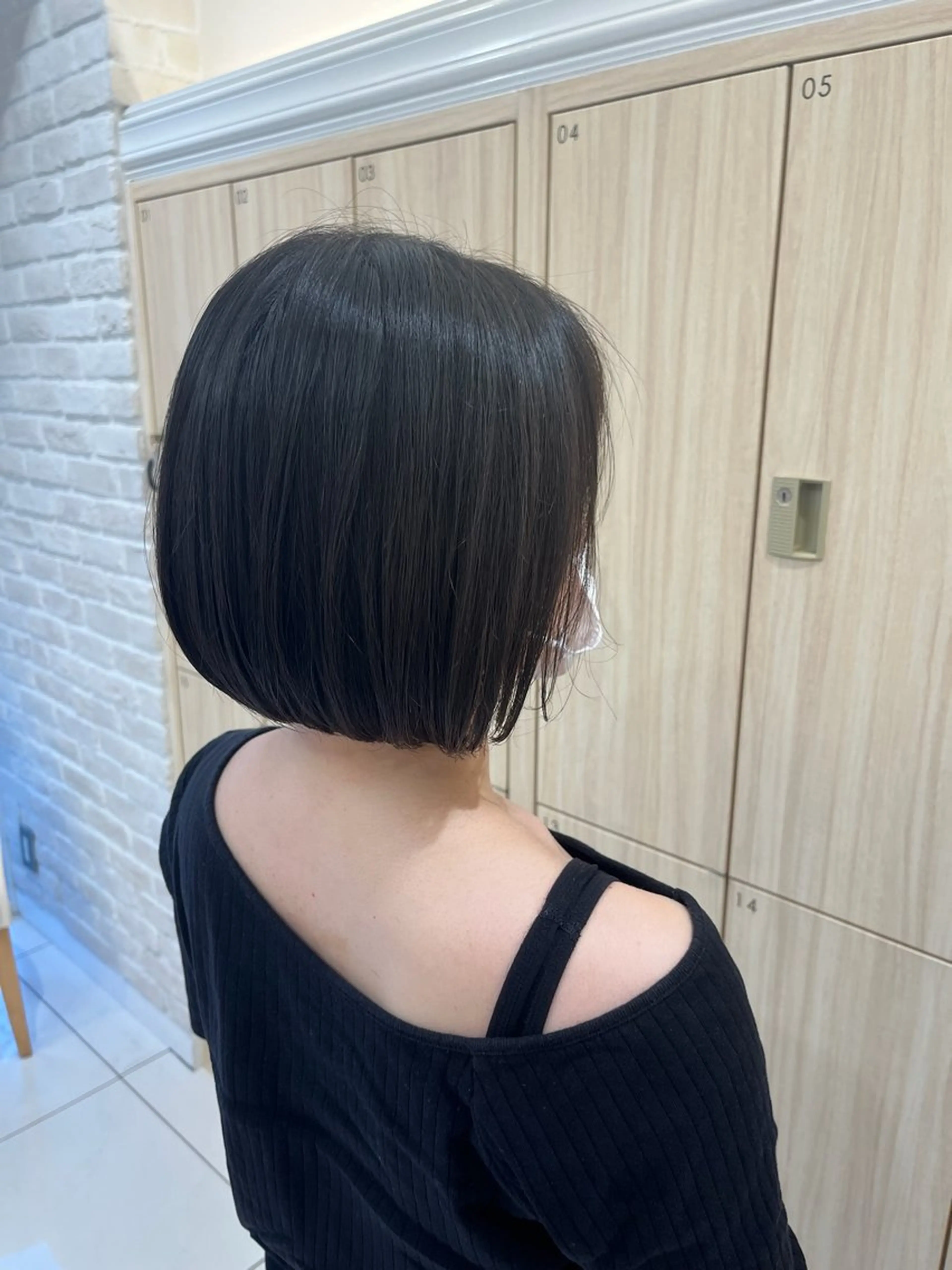 ショート カラー 木幡 響のヘアスタイル