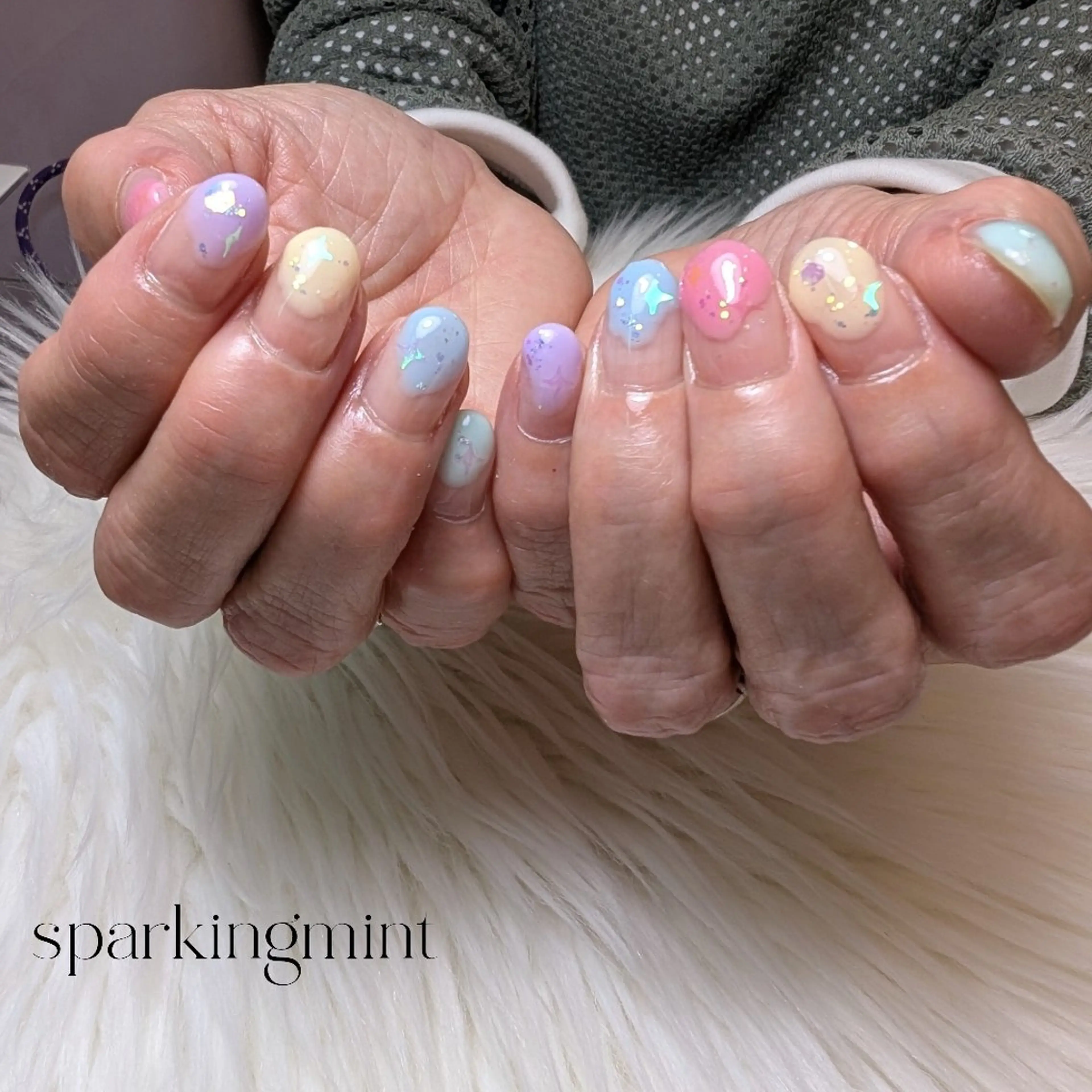 ネイル パステルネイル 森ノ宮ネイル🌈☁️ seri🌞のネイルデザイン