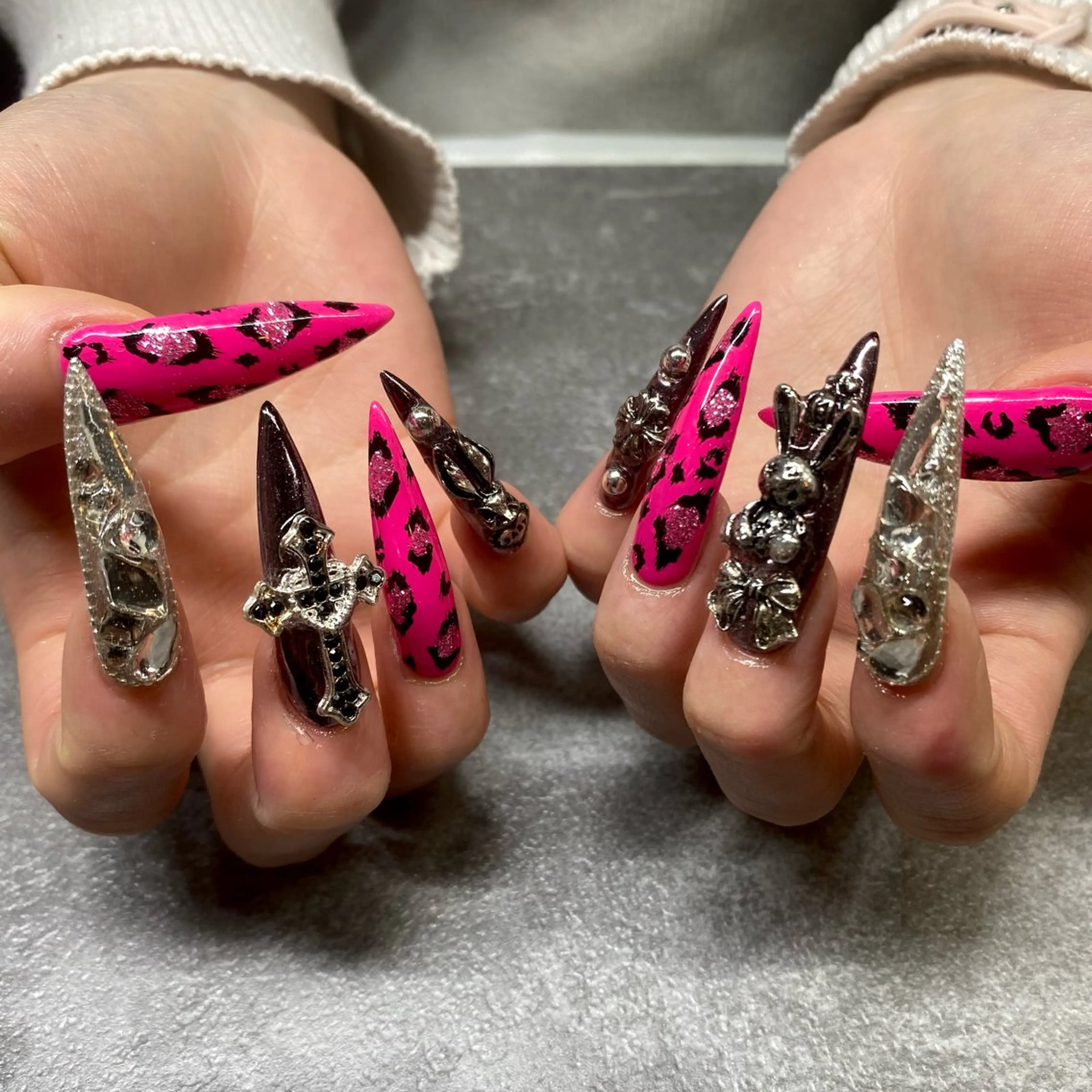 ネイル ハンドネイル ayaka ギャルネイル🎀のネイルデザイン