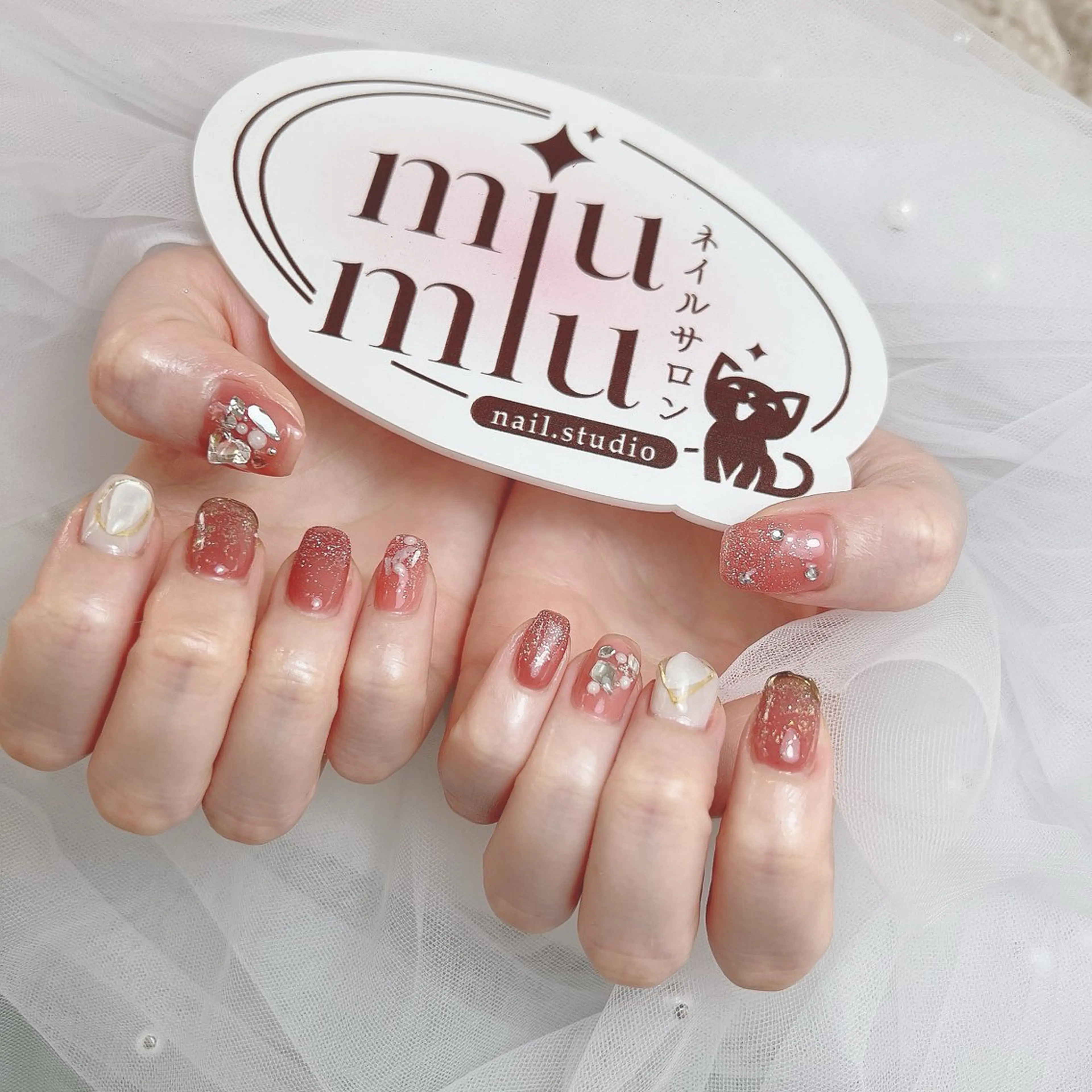 ショート ハンドネイル ハンドケア Miu Miu Nail Studio所属・yu naのネイルデザイン