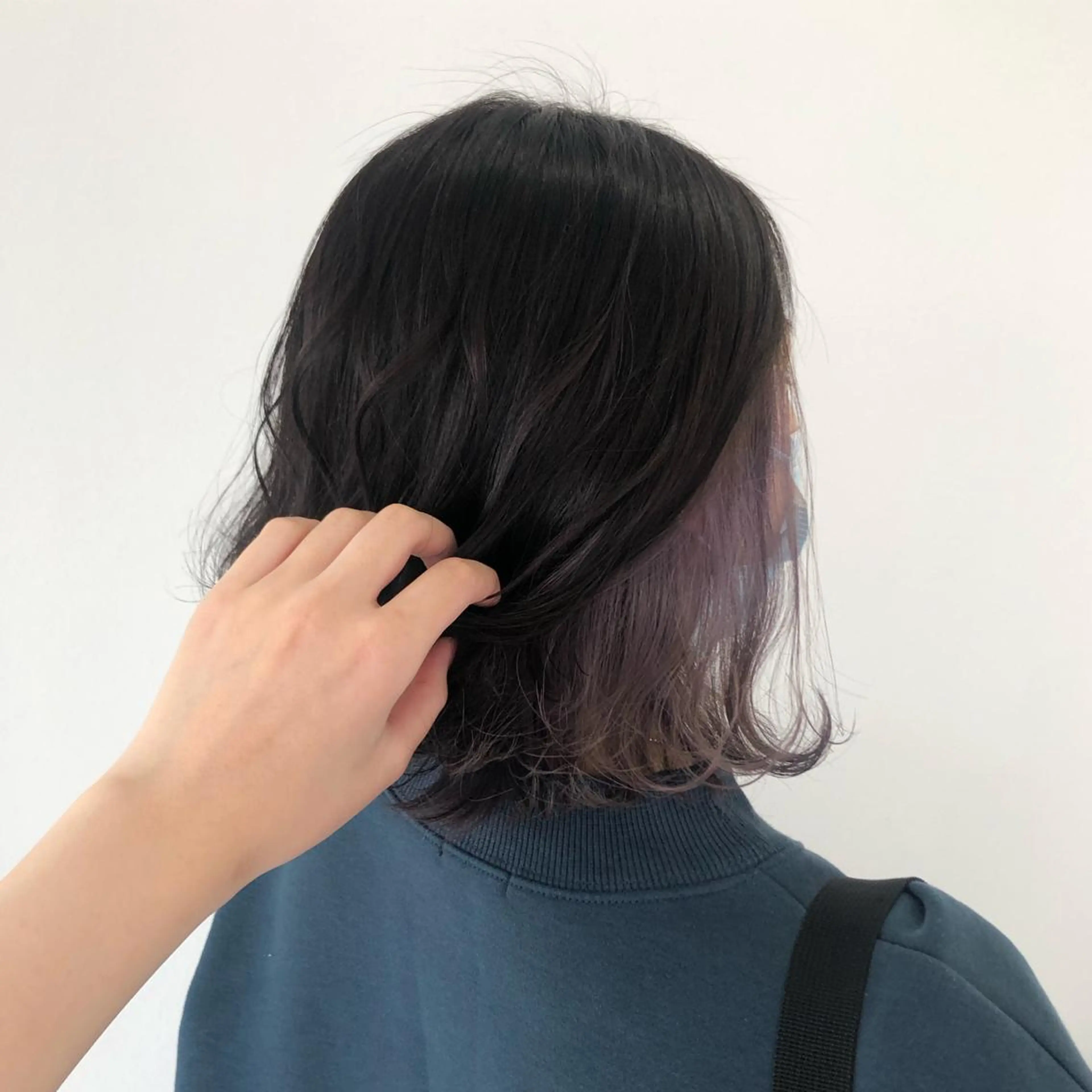 ミディアム カラー CREAPY　日向野 利菜のヘアスタイル
