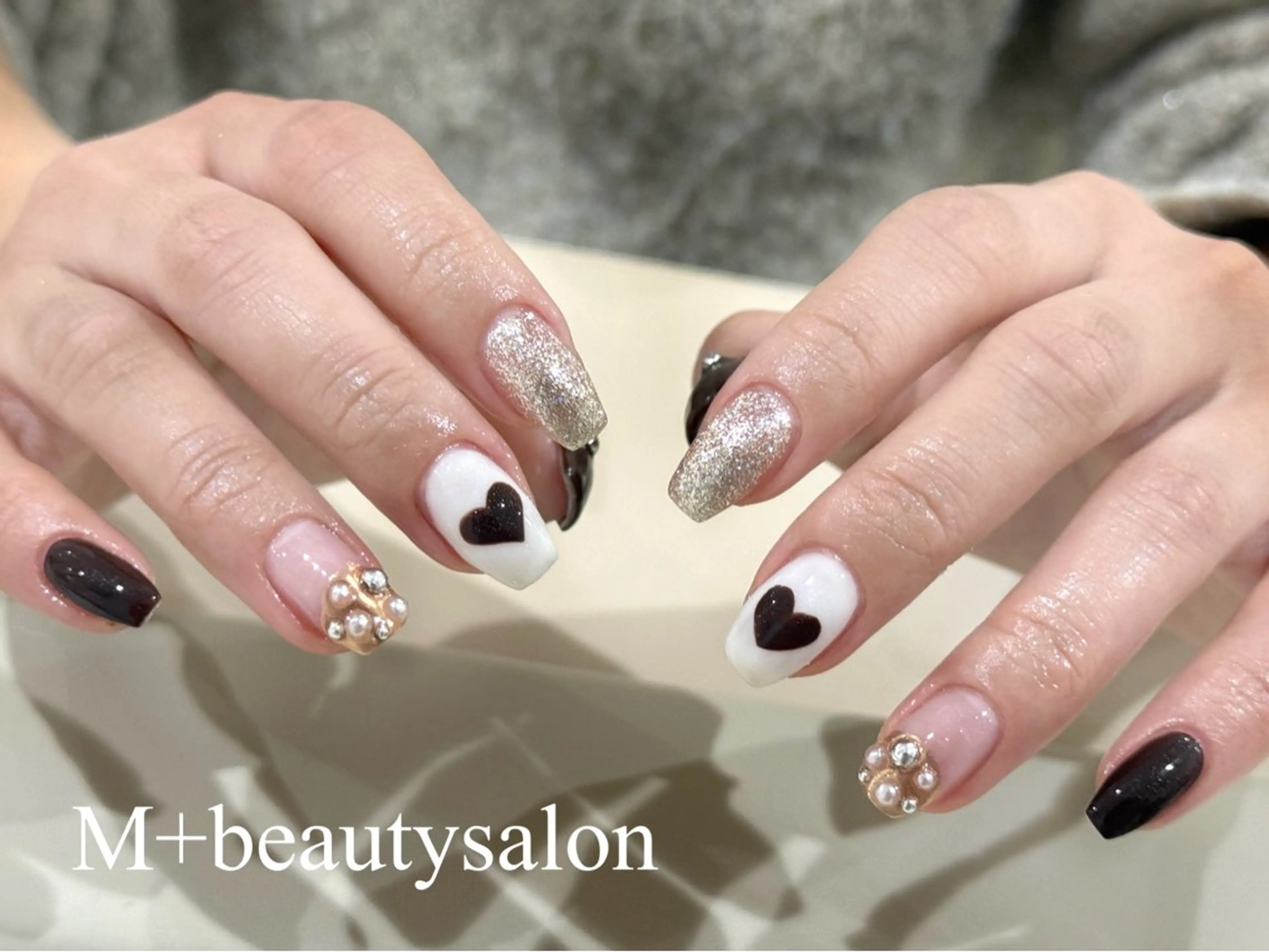 ネイル ハンドネイル M+  Beauty Salonのネイルデザイン