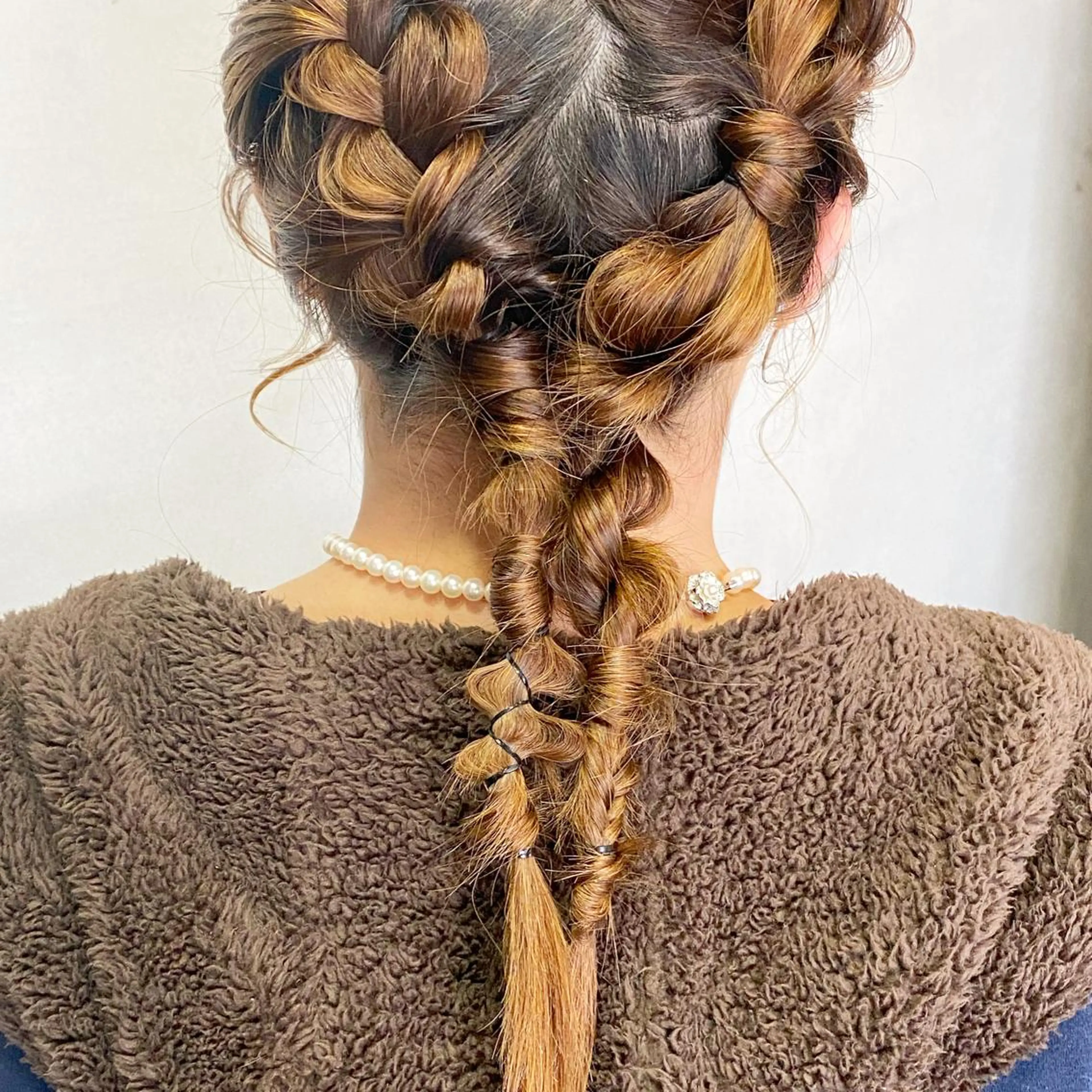 ロング ヘアアレンジ FIORE hair design所属・山根 奈緒のマツエク・マツパデザイン