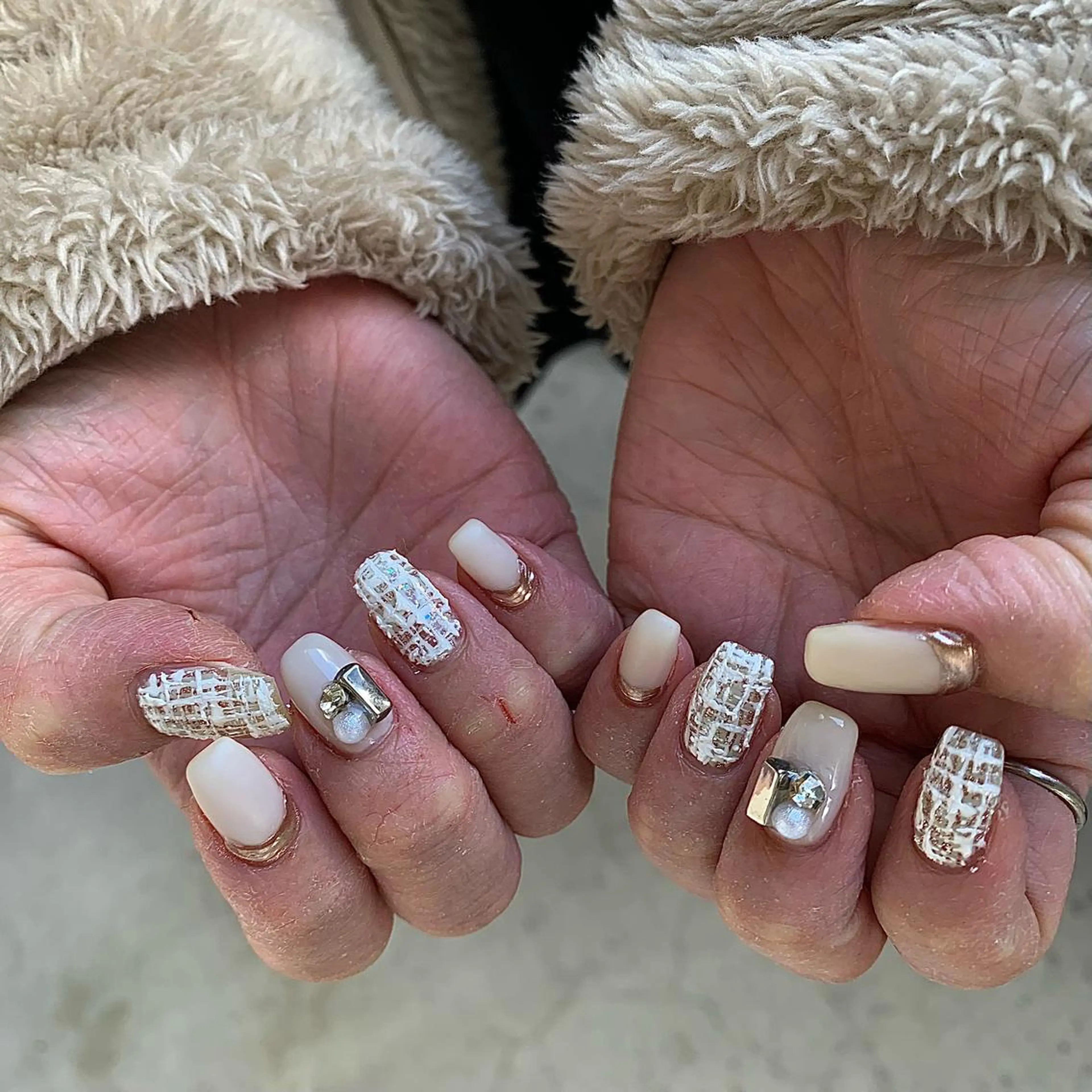 ネイル ハンドネイル ハンドケア Feliz所属・Feliz 楽しいネイルサロンのネイルデザイン