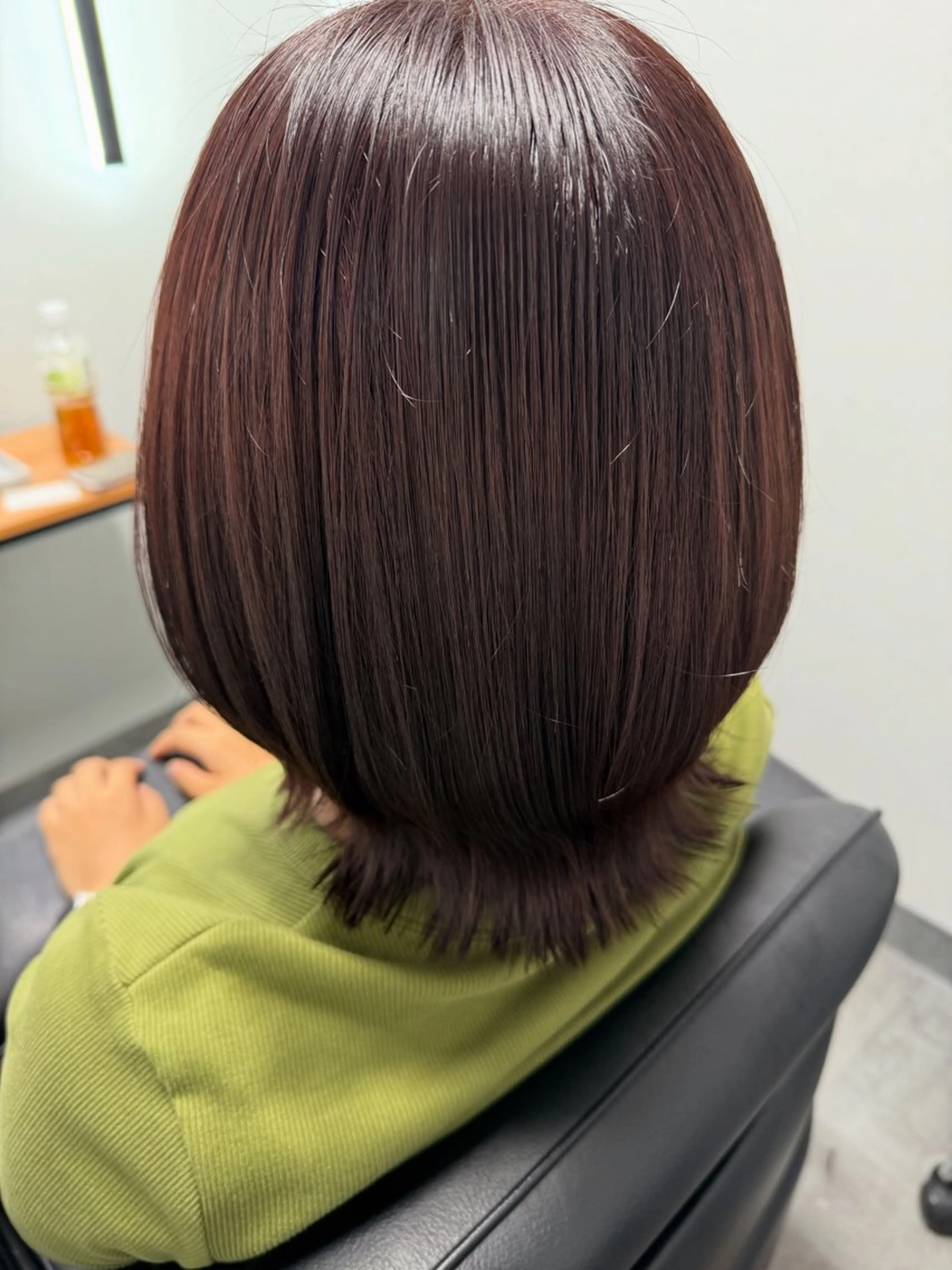 ミディアム カット ヘアカラー トリートメント 高橋 葵のヘアスタイル