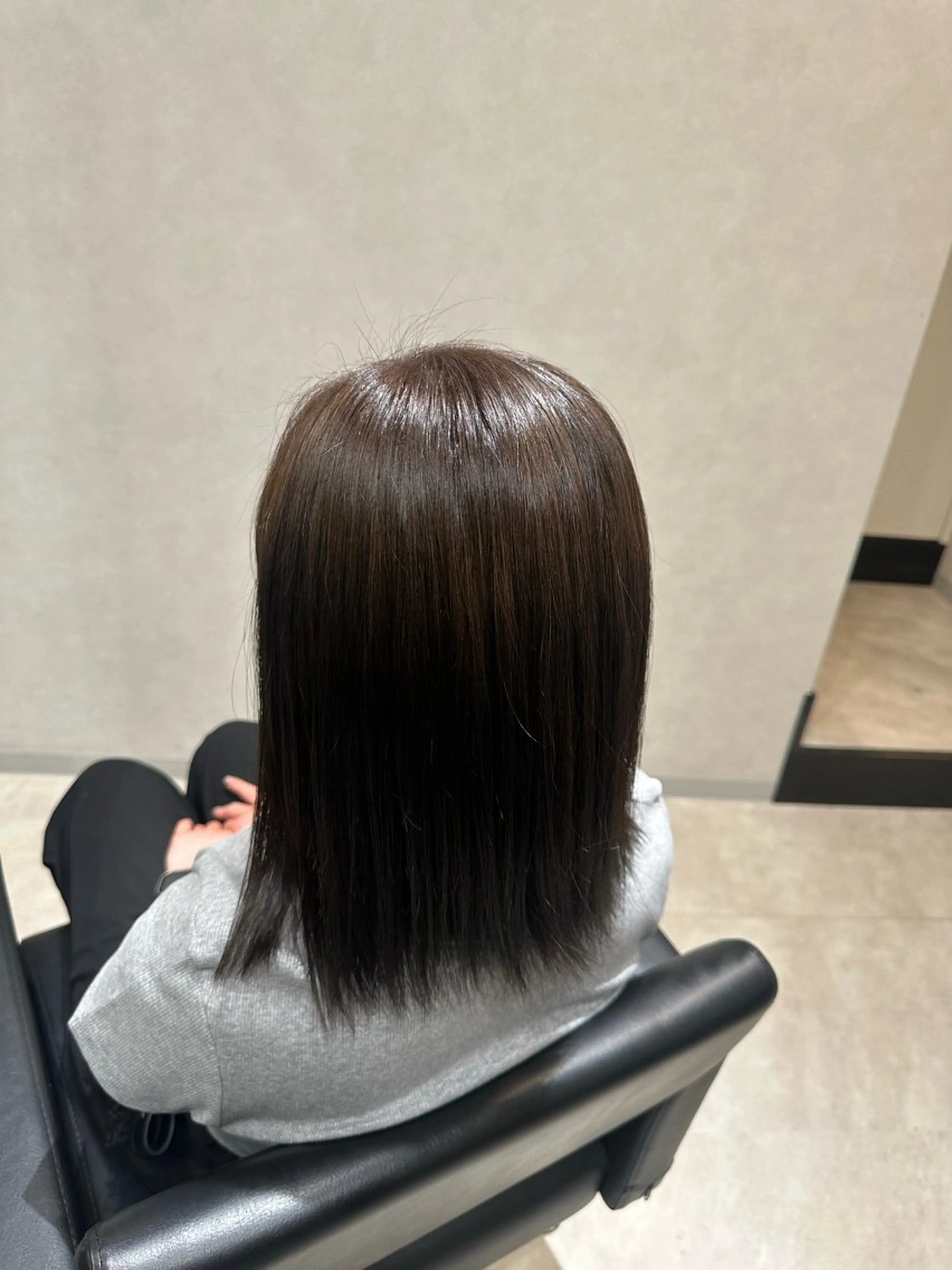 ミディアム カラー Octo アユメのヘアスタイル