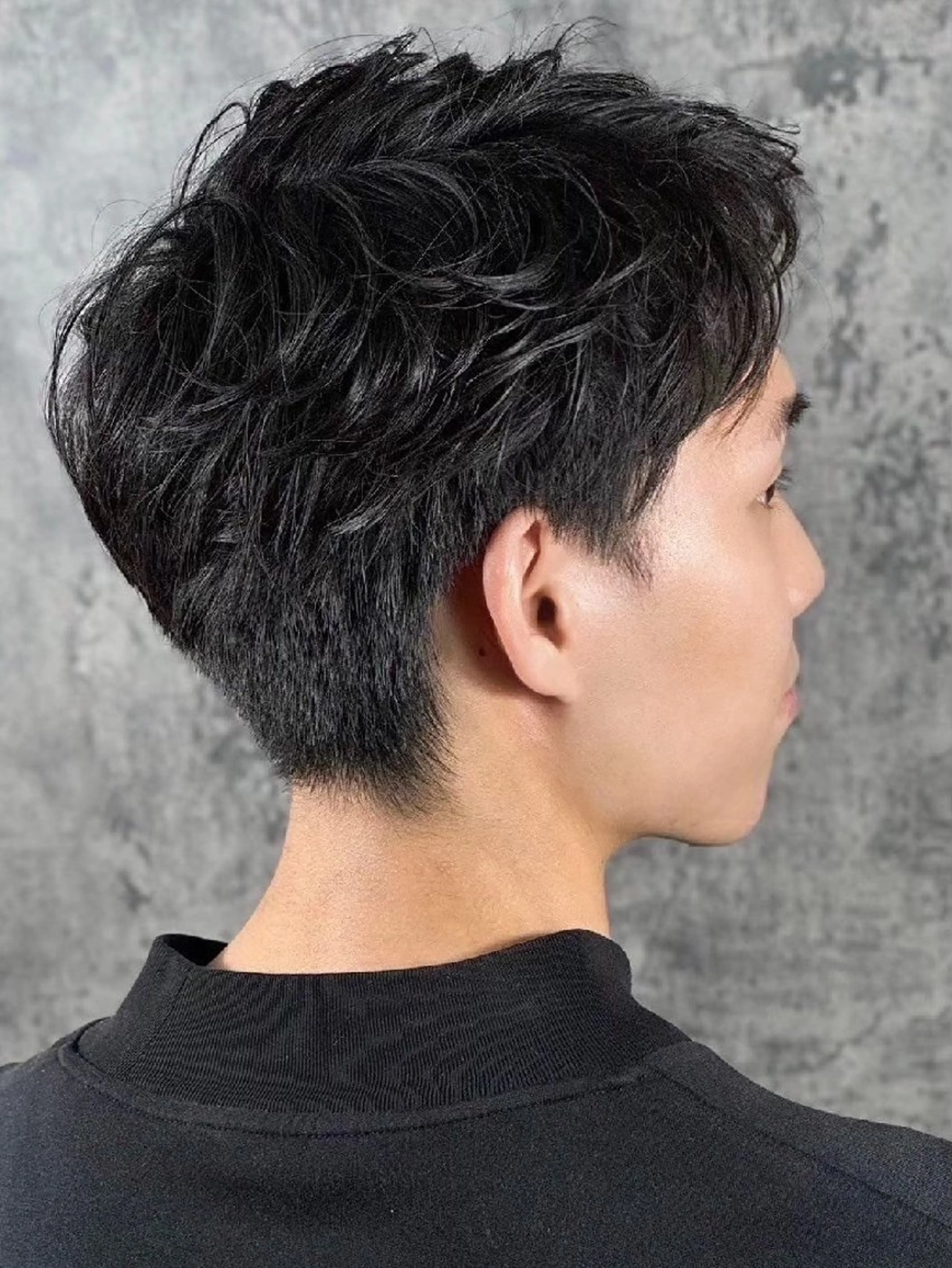 ミディアム ヒロ銀座浜松町店 峯岸 翼のヘアスタイル