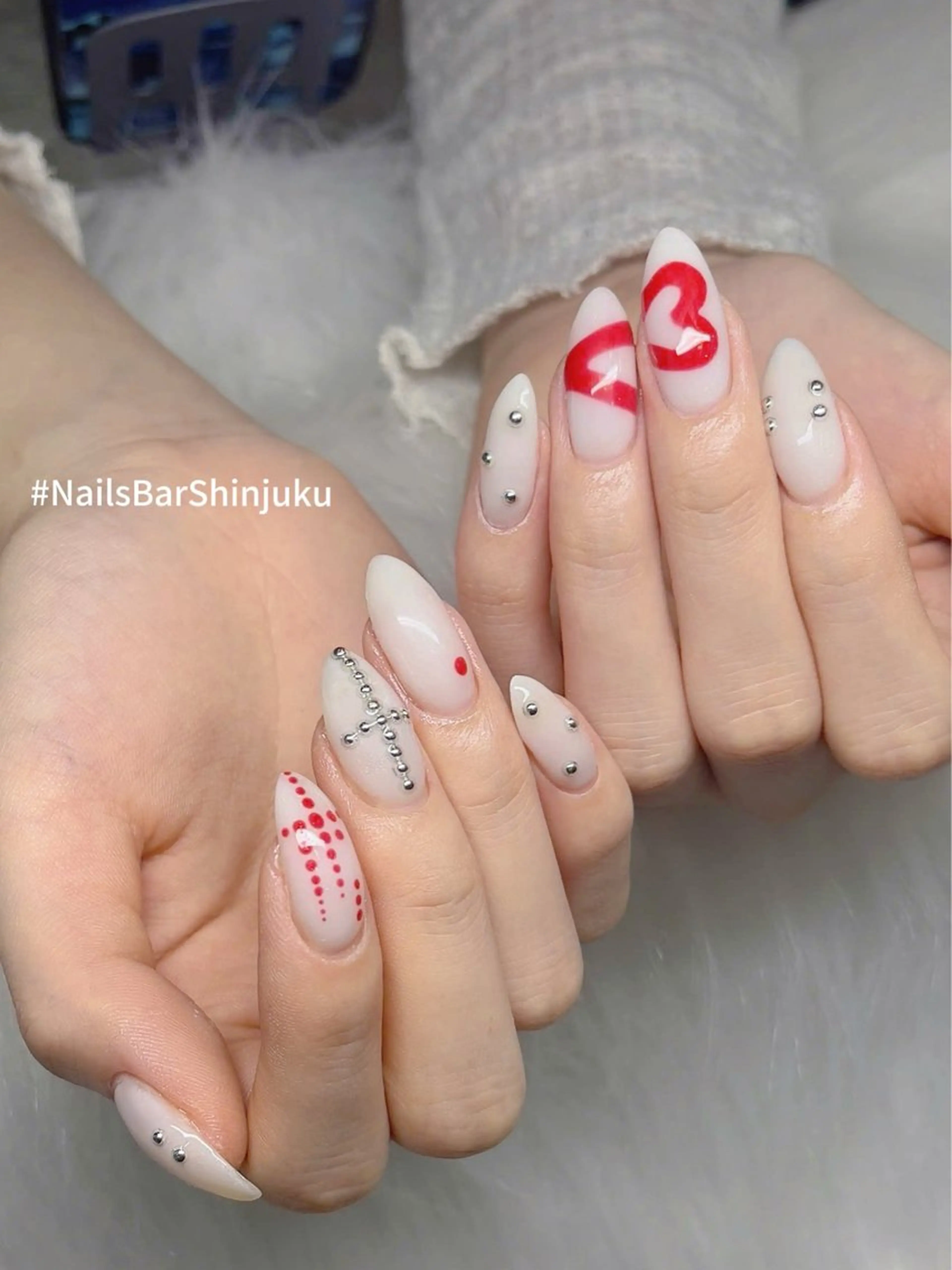 ネイル ボルドー ブラウン チークネイル ドット フットネイル ハンドネイル NAILS BAR SHINJUKUのネイルデザイン