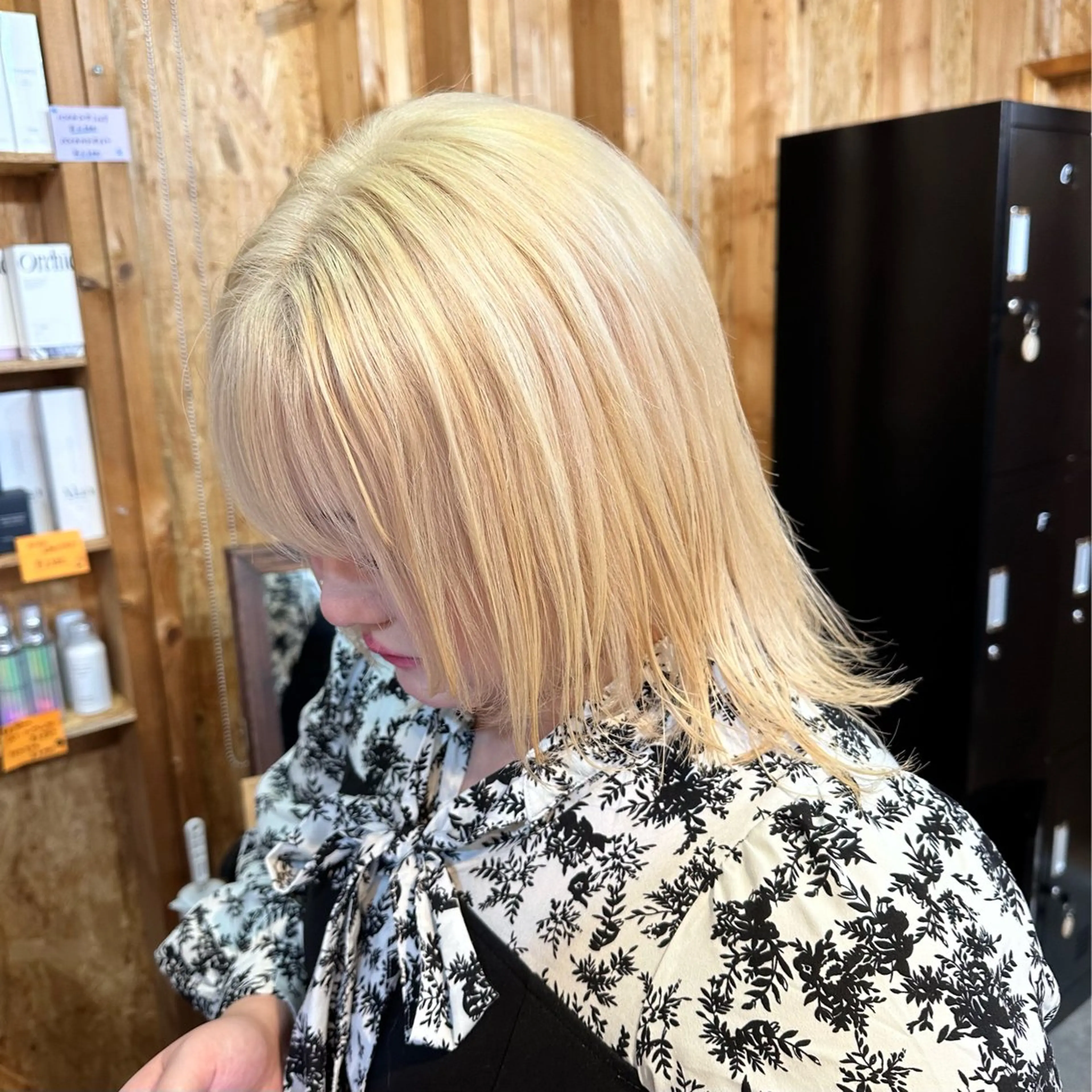 ミディアム ヘアカラー 🧸ミルクティー /ブリーチ🫧あずみのヘアスタイル