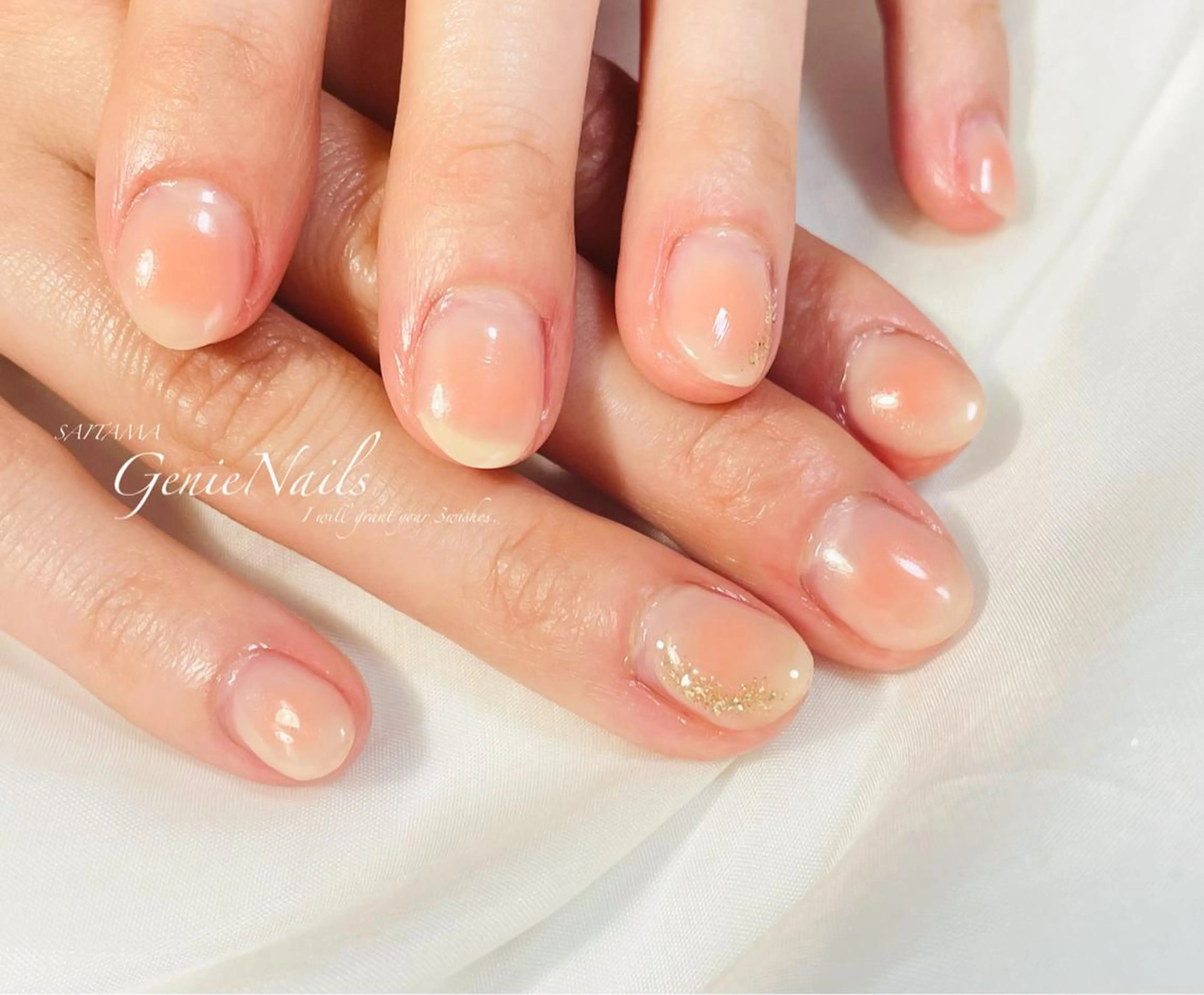 ネイル ロングネイル ニュアンスネイル 夏ネイル Genie Nailsのネイルデザイン