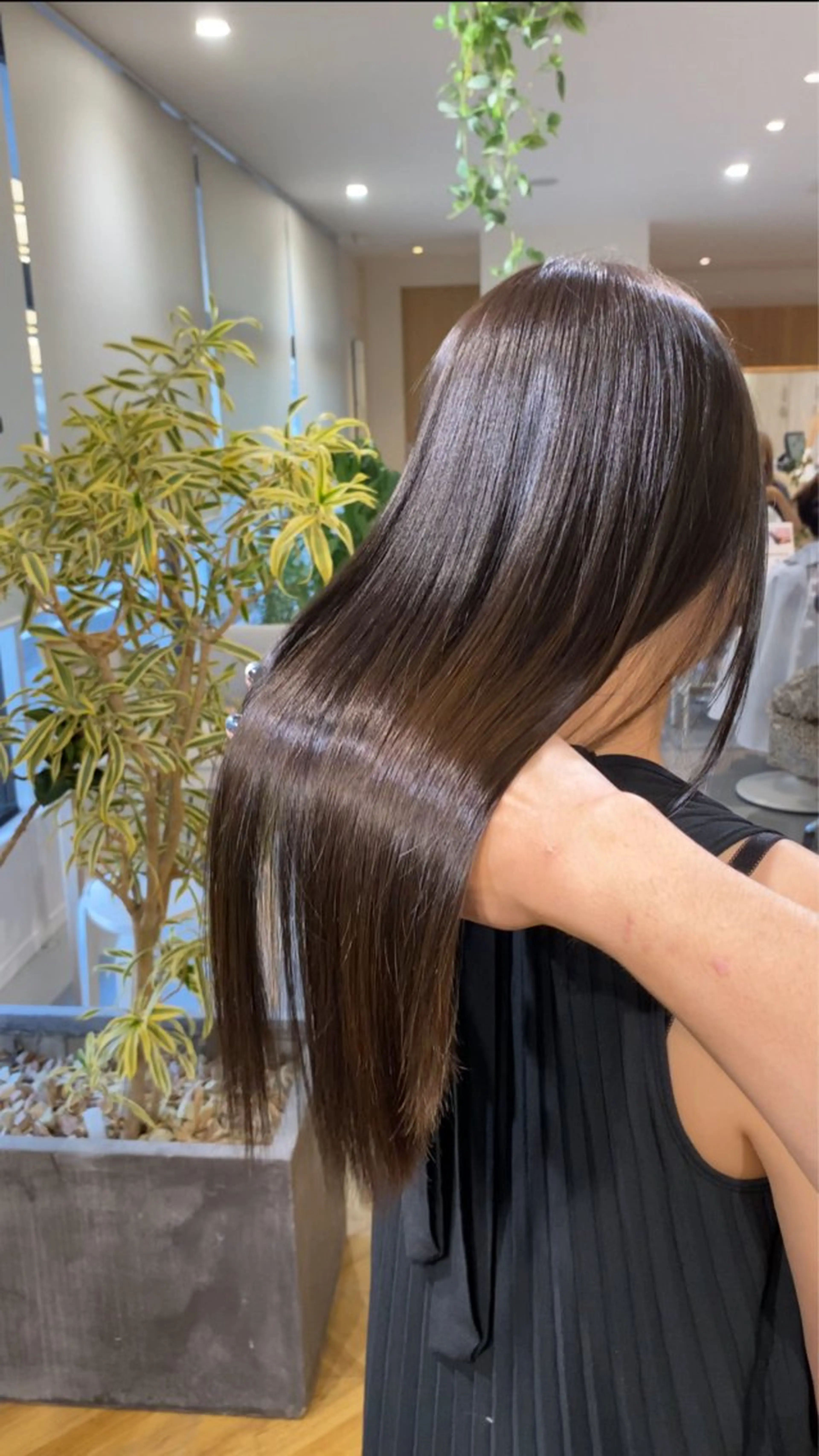 セミロング カラー yate'/ Wカラー/小出捷也のヘアスタイル