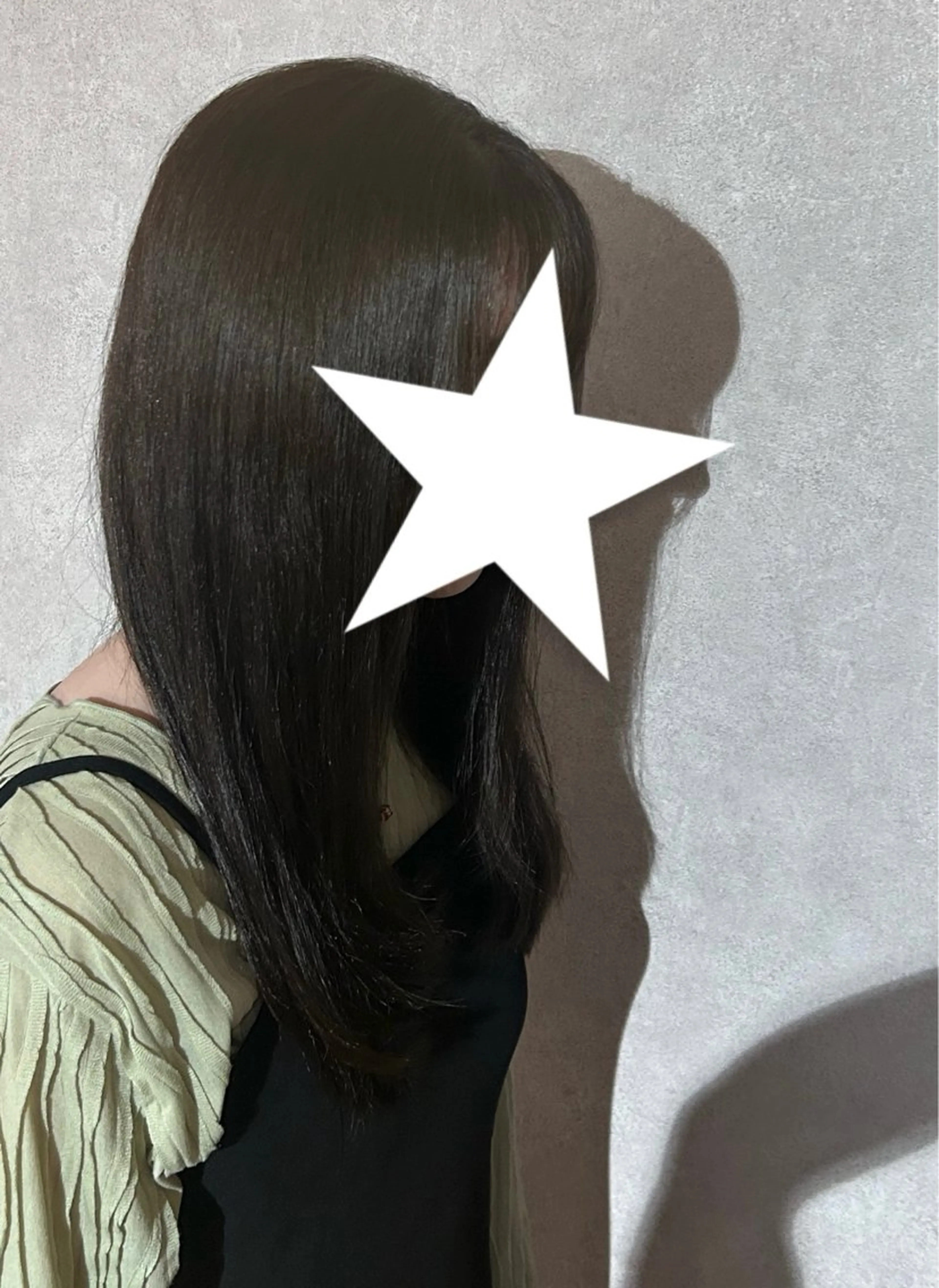 ロング ロングレイヤー レイヤーカット ロング Re:nk kotoneのヘアスタイル