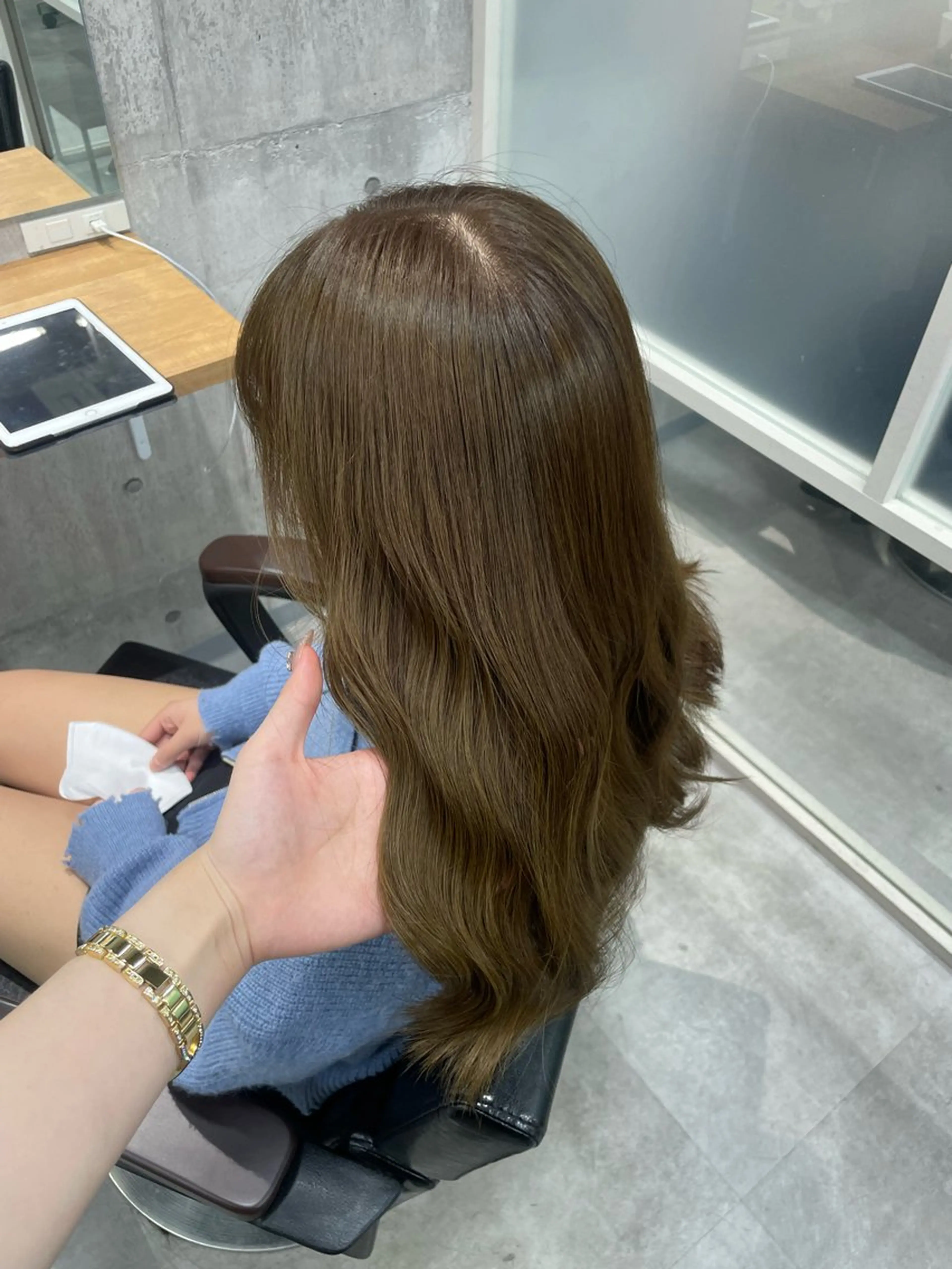 セミロング カット ヘアカラー トリートメント ayano /レイヤー/艶カラーのヘアスタイル