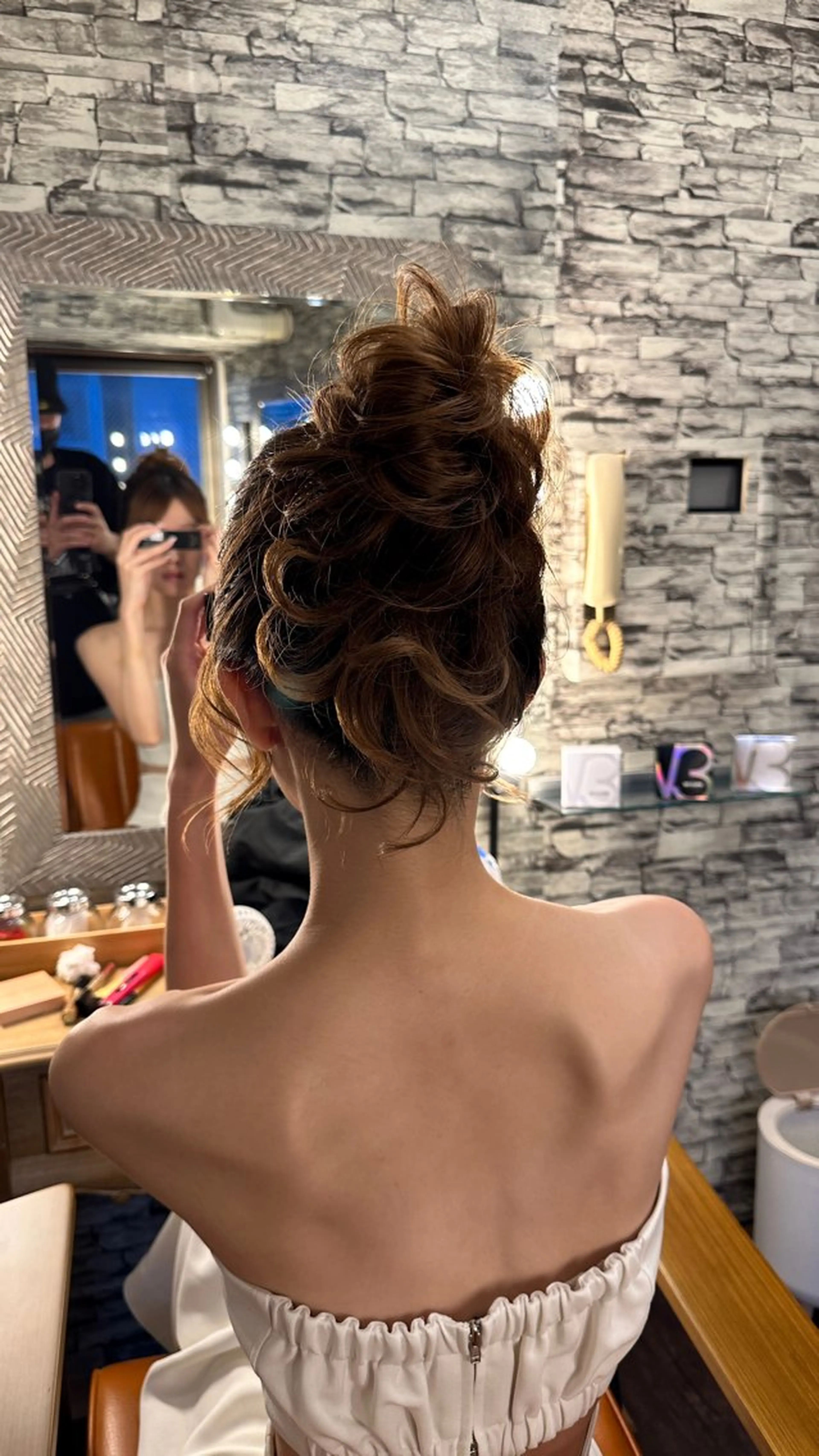 セミロング ヘアアレンジ お団子ヘア hair make  Lucciのヘアスタイル