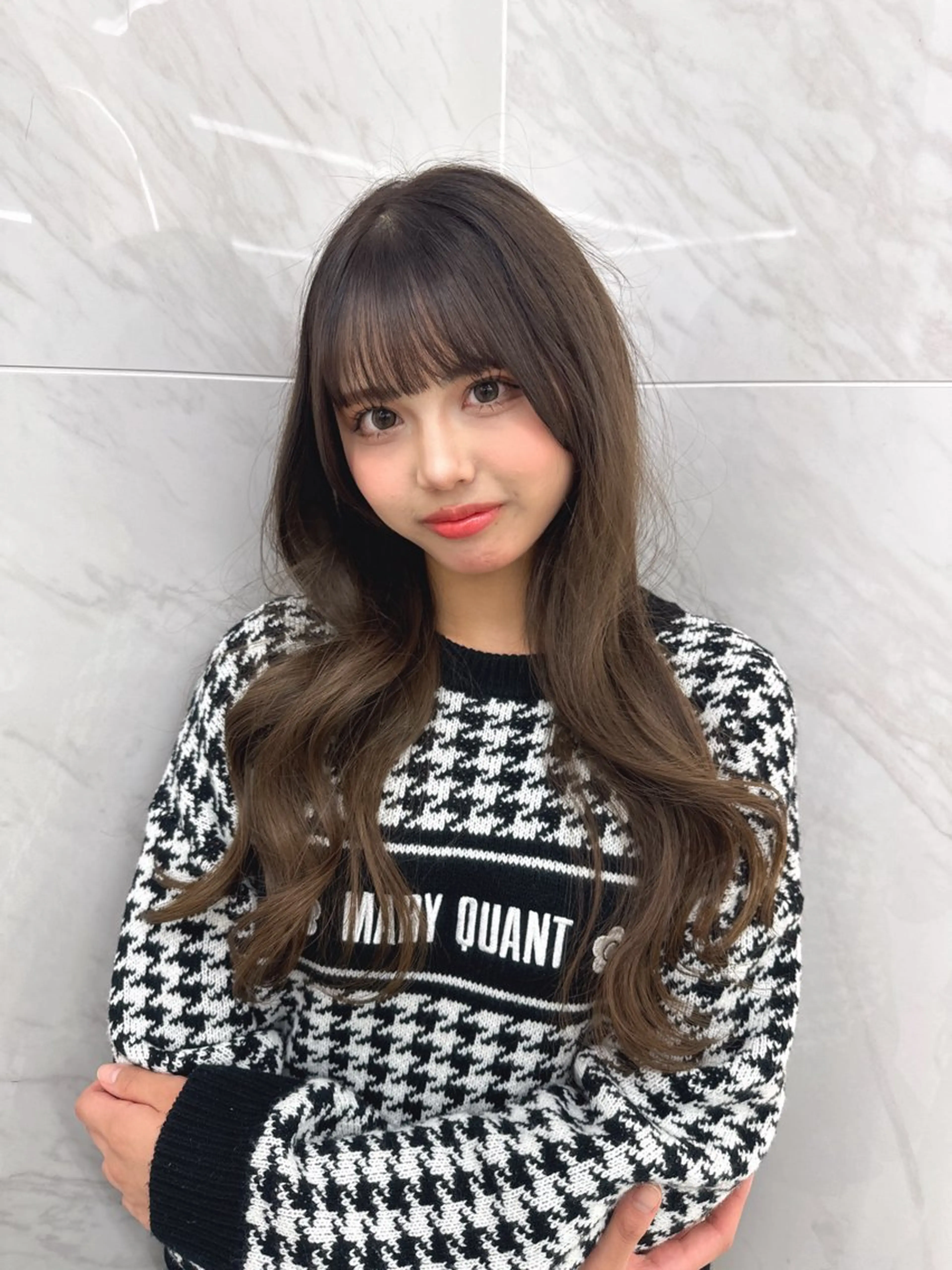 ロング 福間克徳/顔まわり /レイヤーカットのヘアスタイル