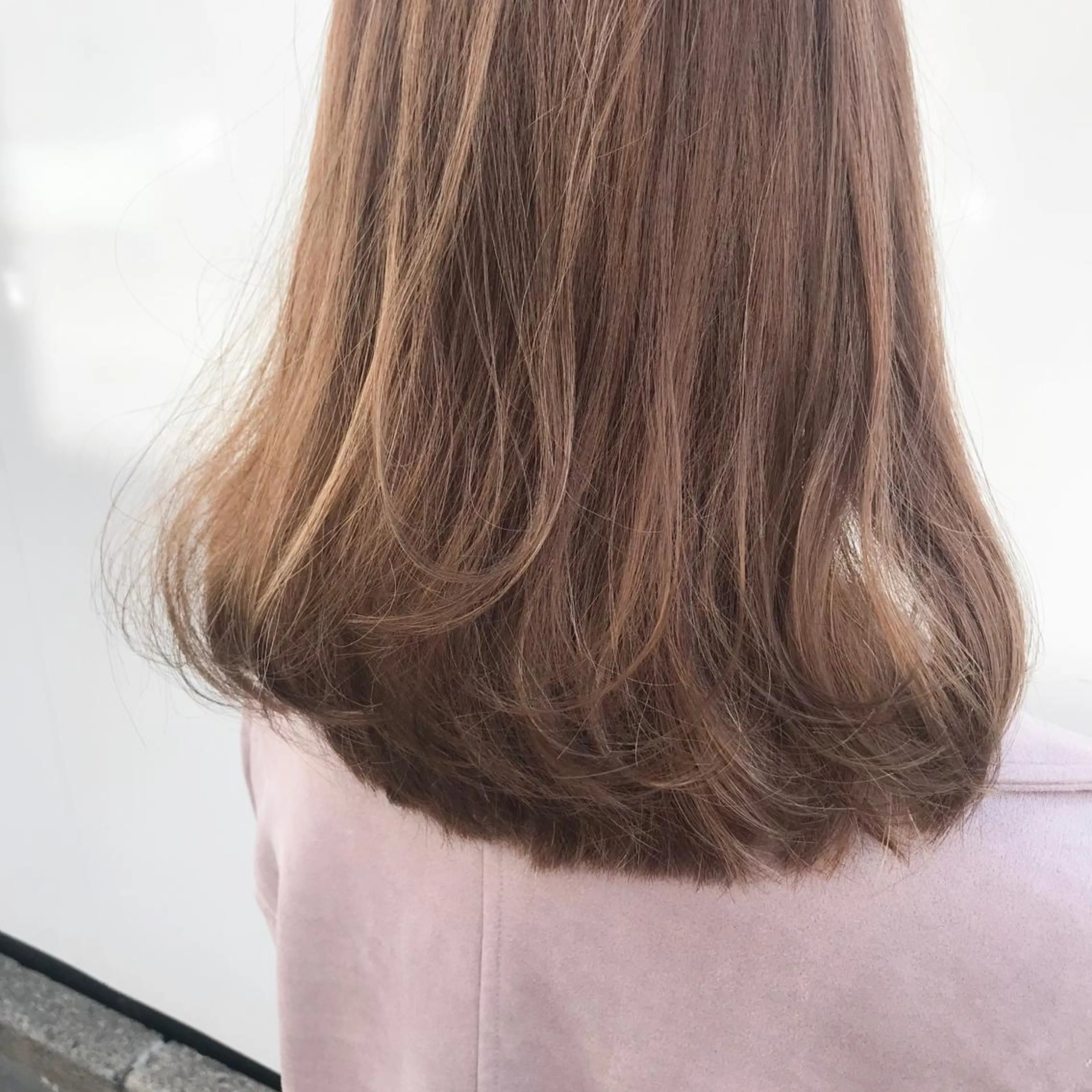 ミディアム カラー Joule銀座 石山あやのヘアスタイル