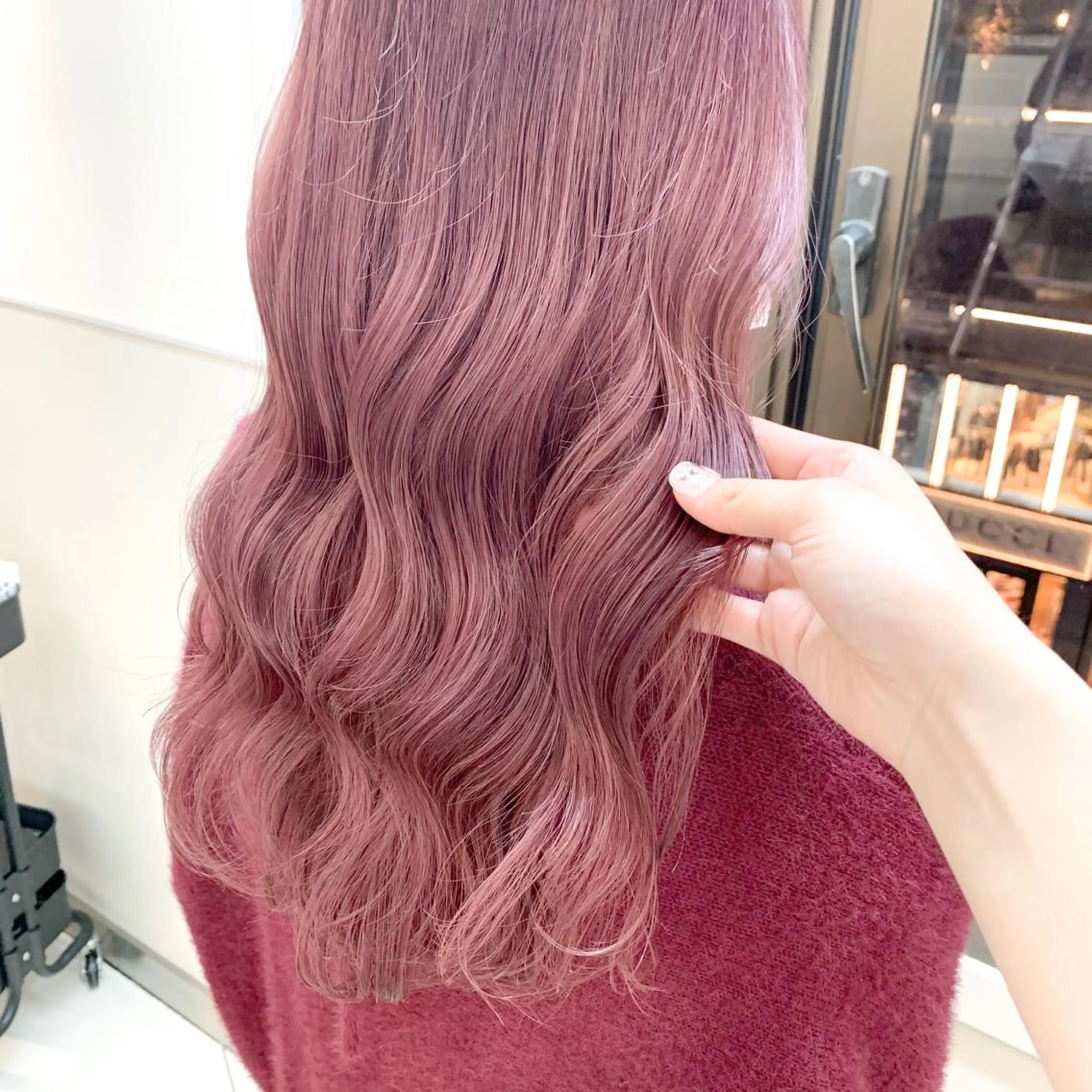 ロング カラー raika .のヘアスタイル