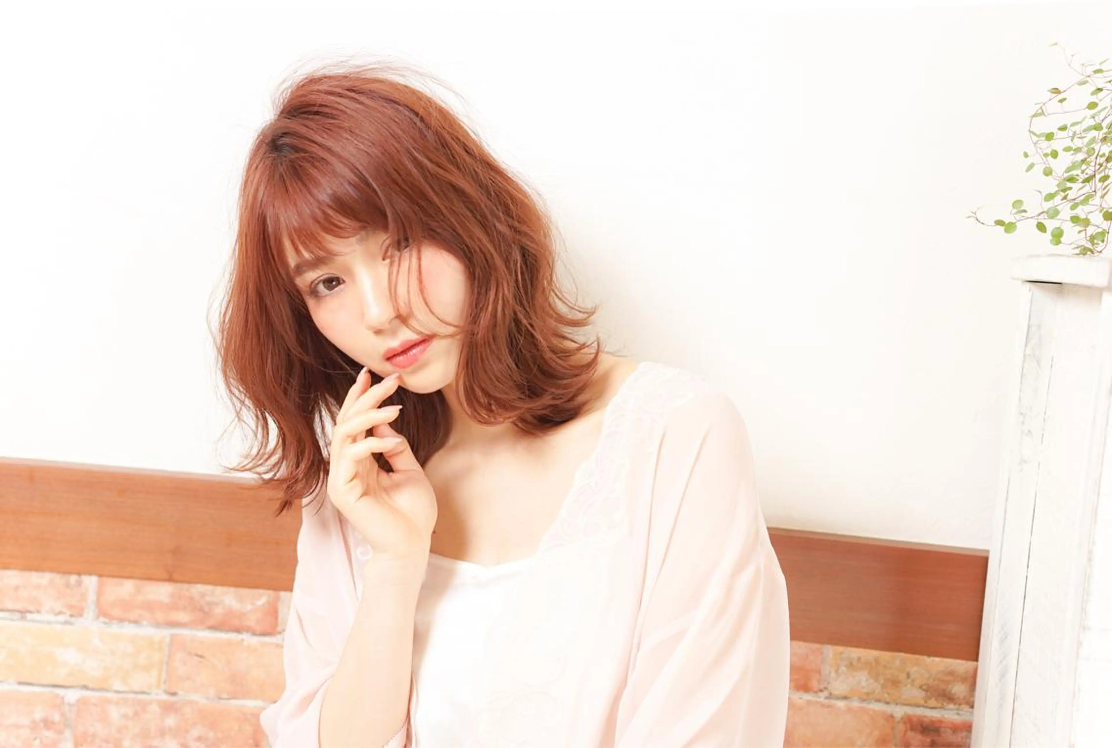 ミディアム ヘアールーム アートのヘアスタイル