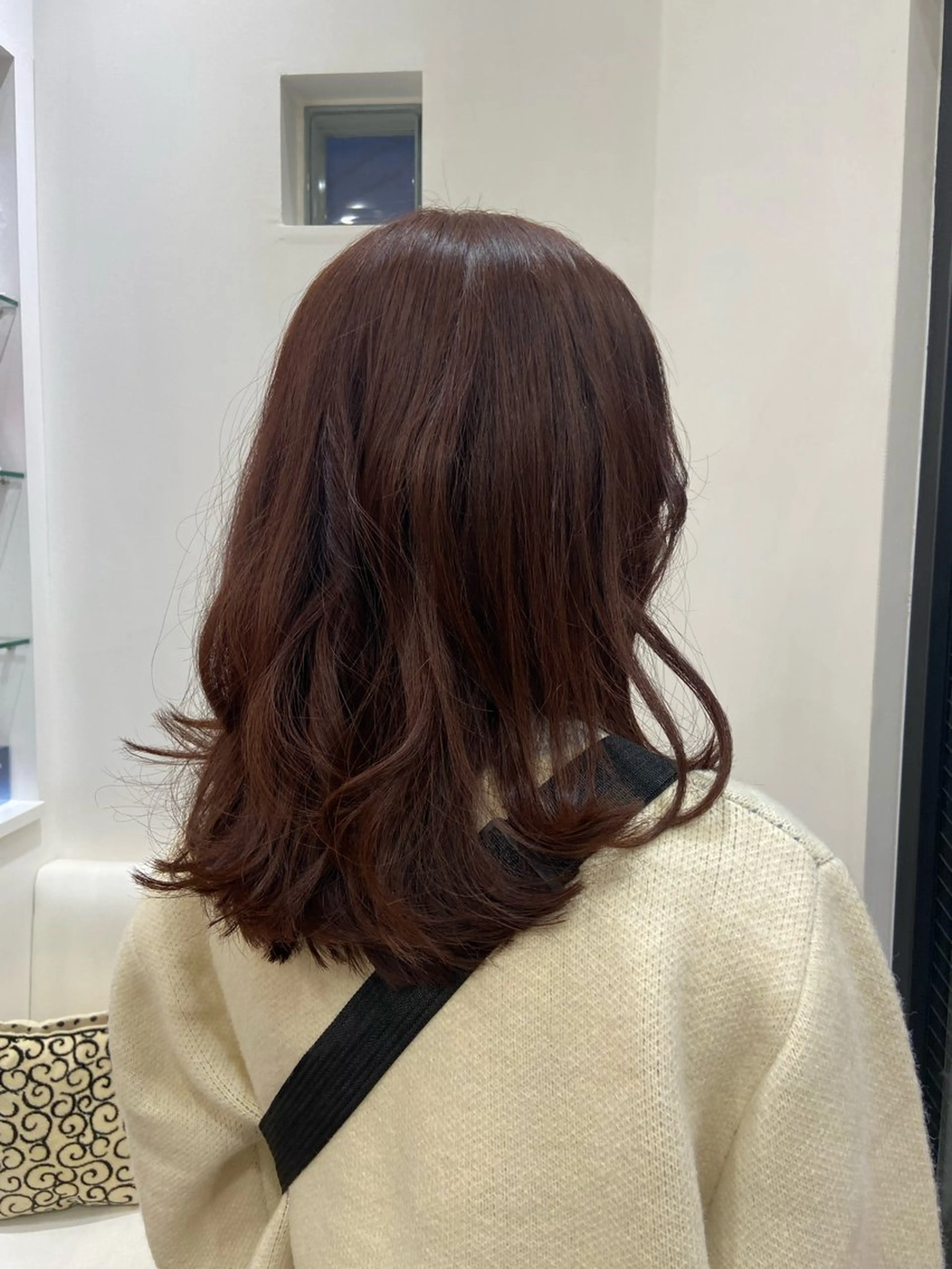 ミディアム カラー atelier doux dimanche（アトリエ・ドゥー・ディマンシュ）所属・Fukamiレイヤー 透明感カラーのヘアスタイル