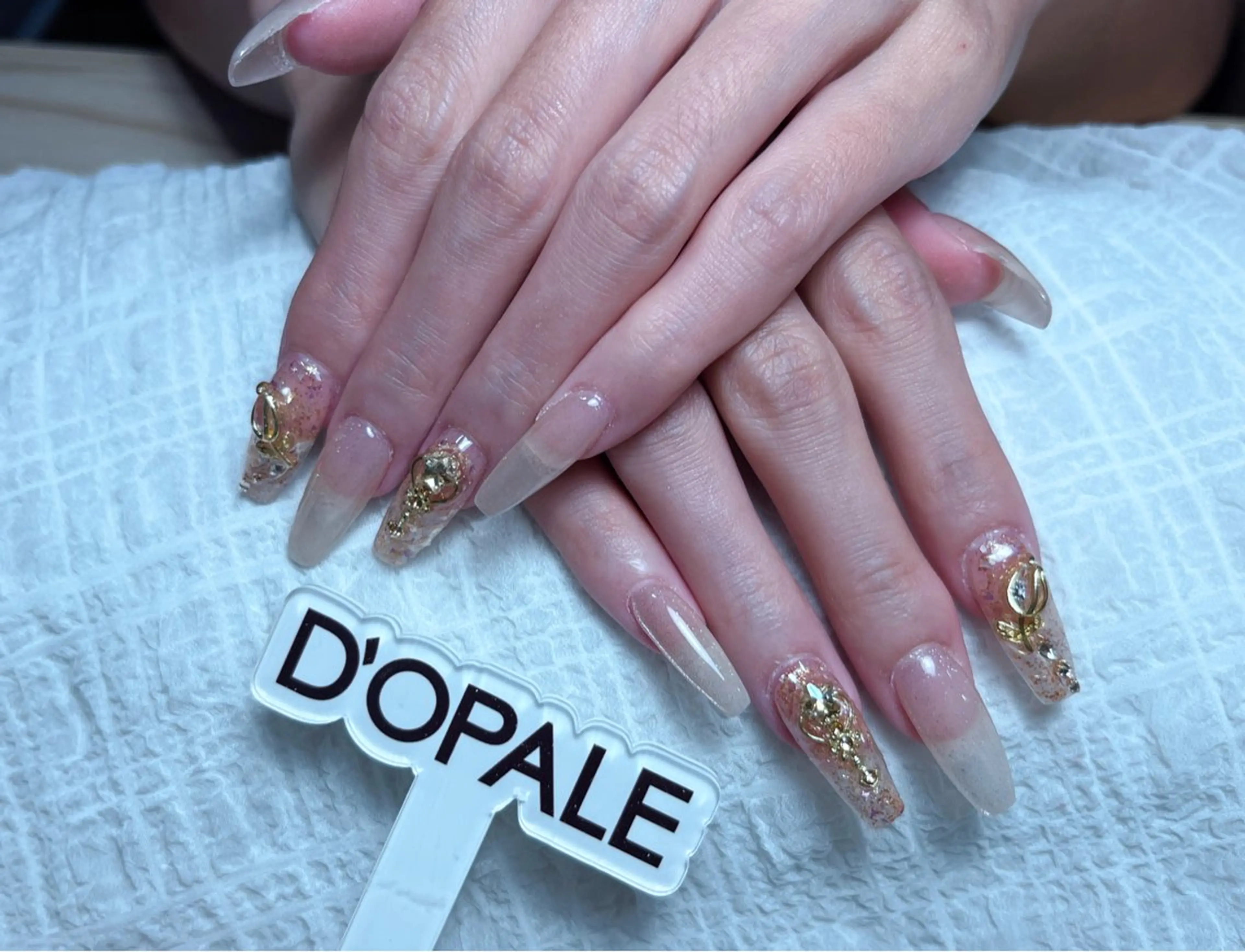 ネイル ハンドネイル D‘OPALEサロン所属・トパサロン 上野kkのネイルデザイン