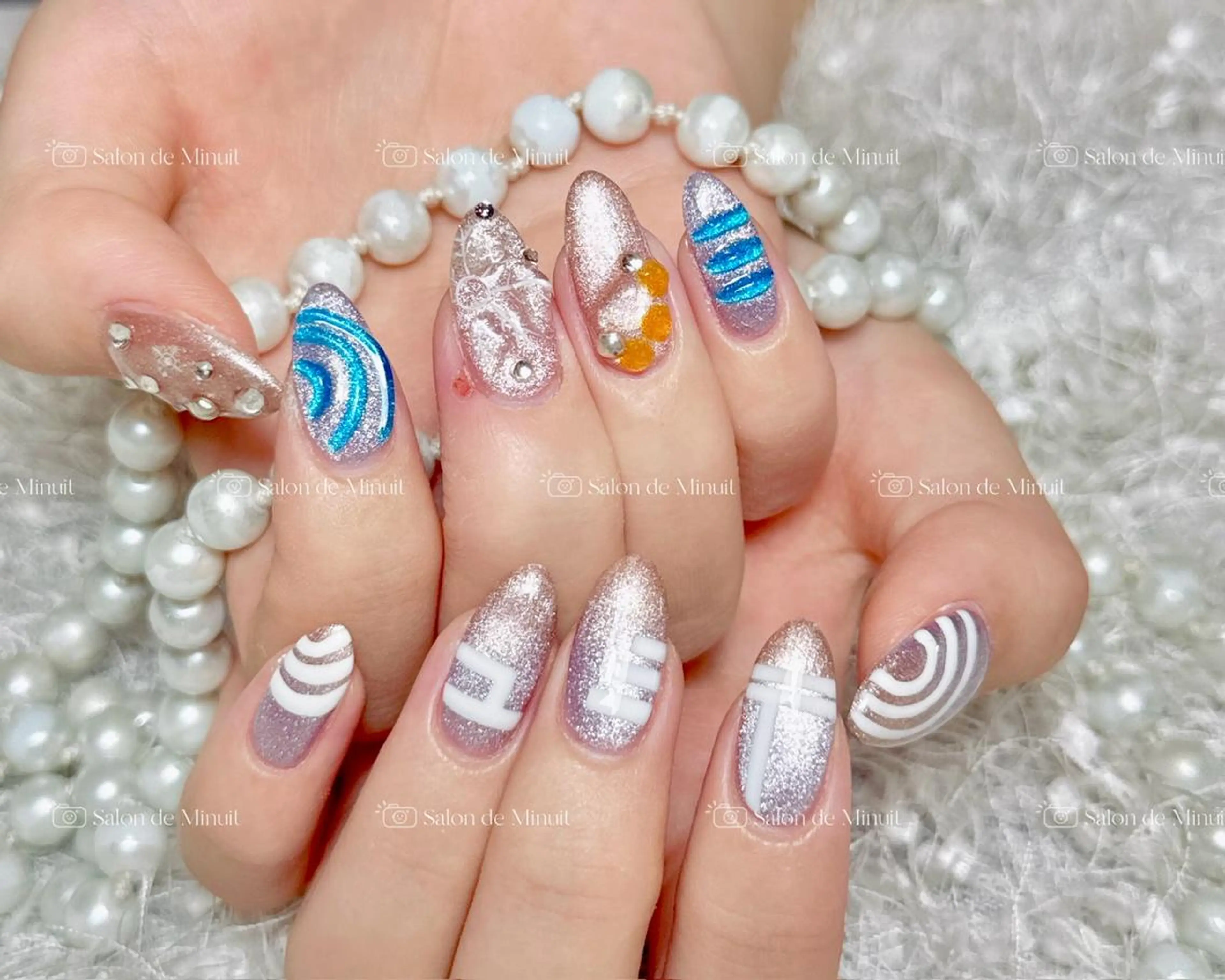 ネイル Salon de Minuit🦩のネイルデザイン