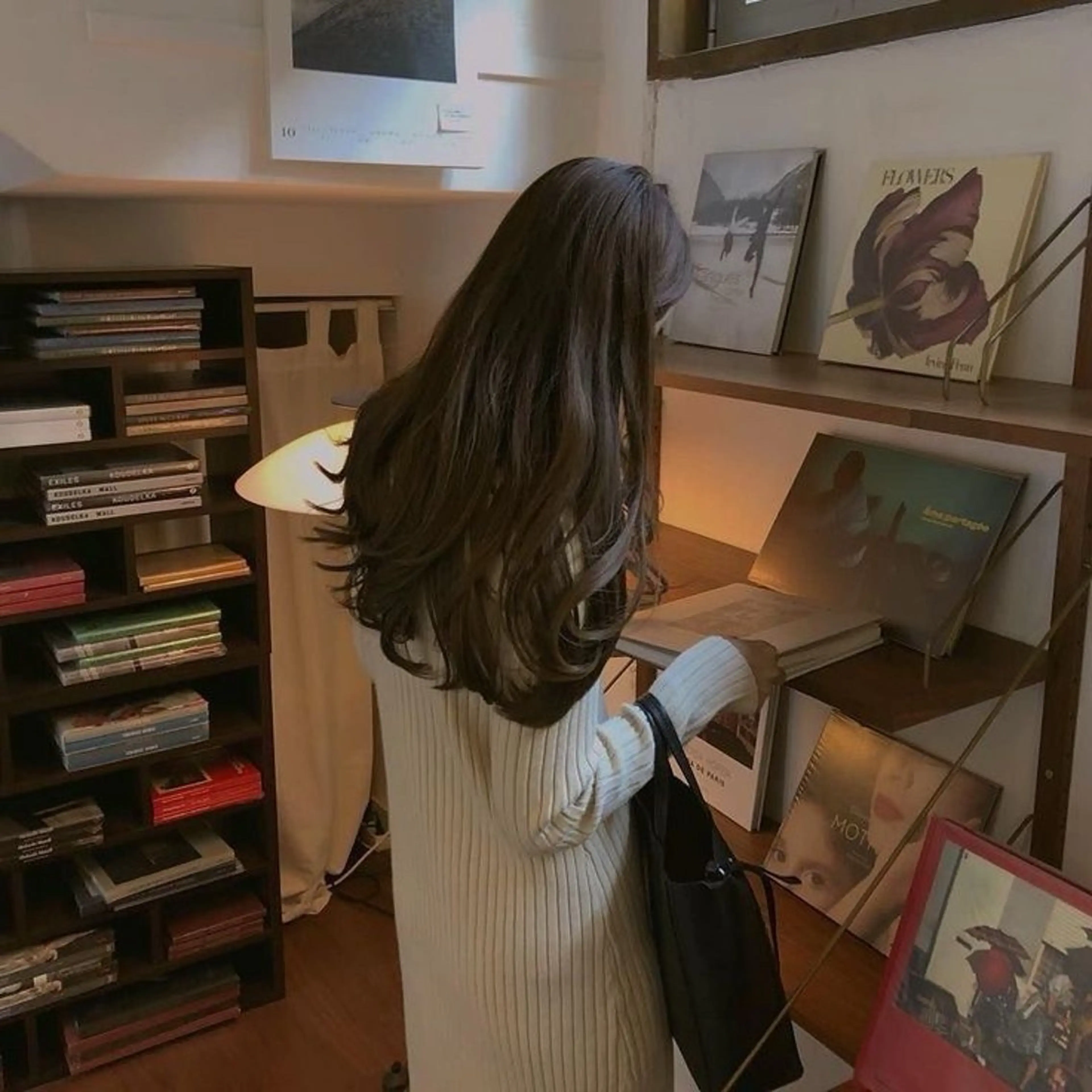 ロング カラー カット ヘアカラー ナチュラル大人っぽい スタイル MAORIのヘアスタイル