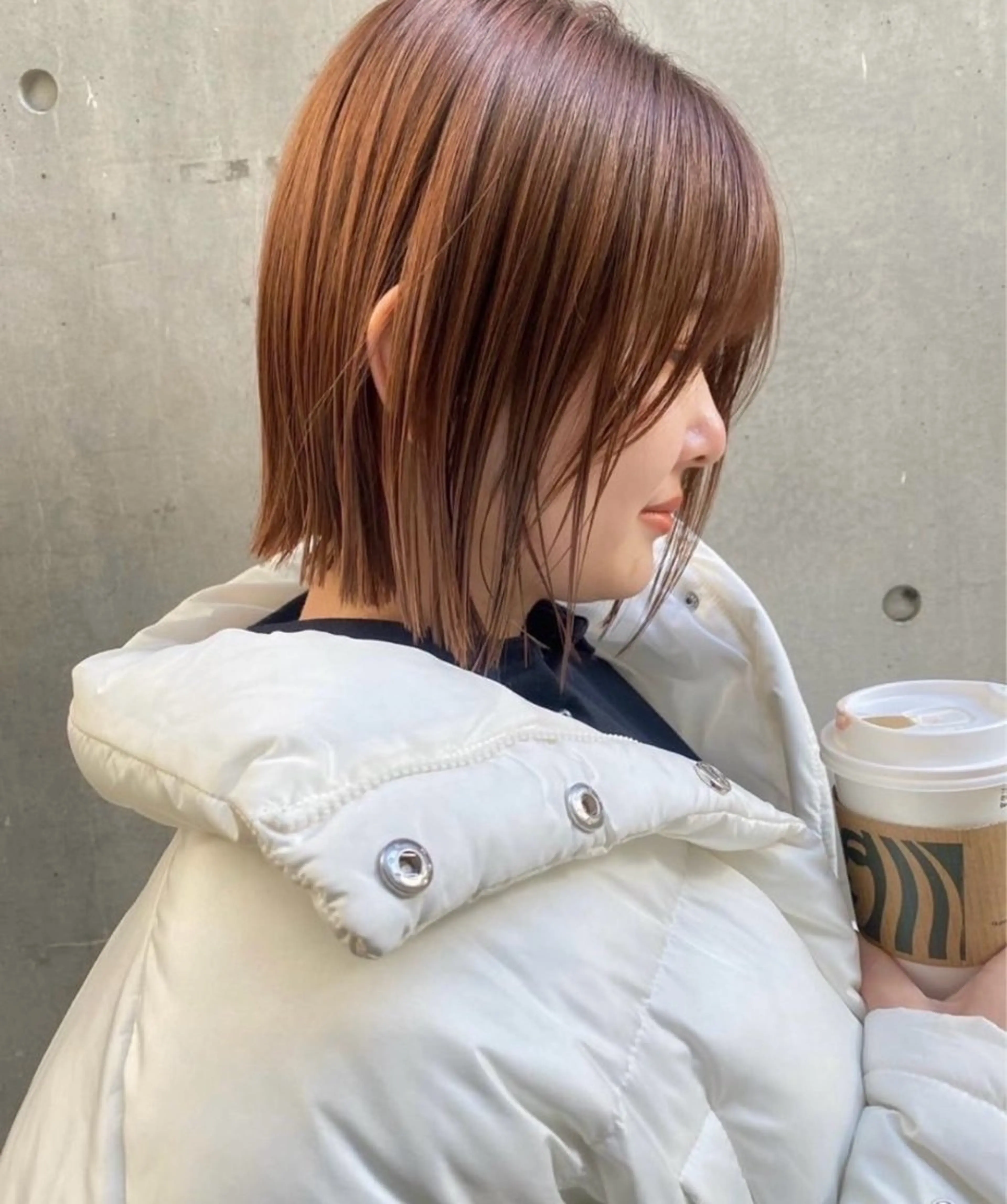 ショート オレンジブラウン 太田代 桃のヘアスタイル