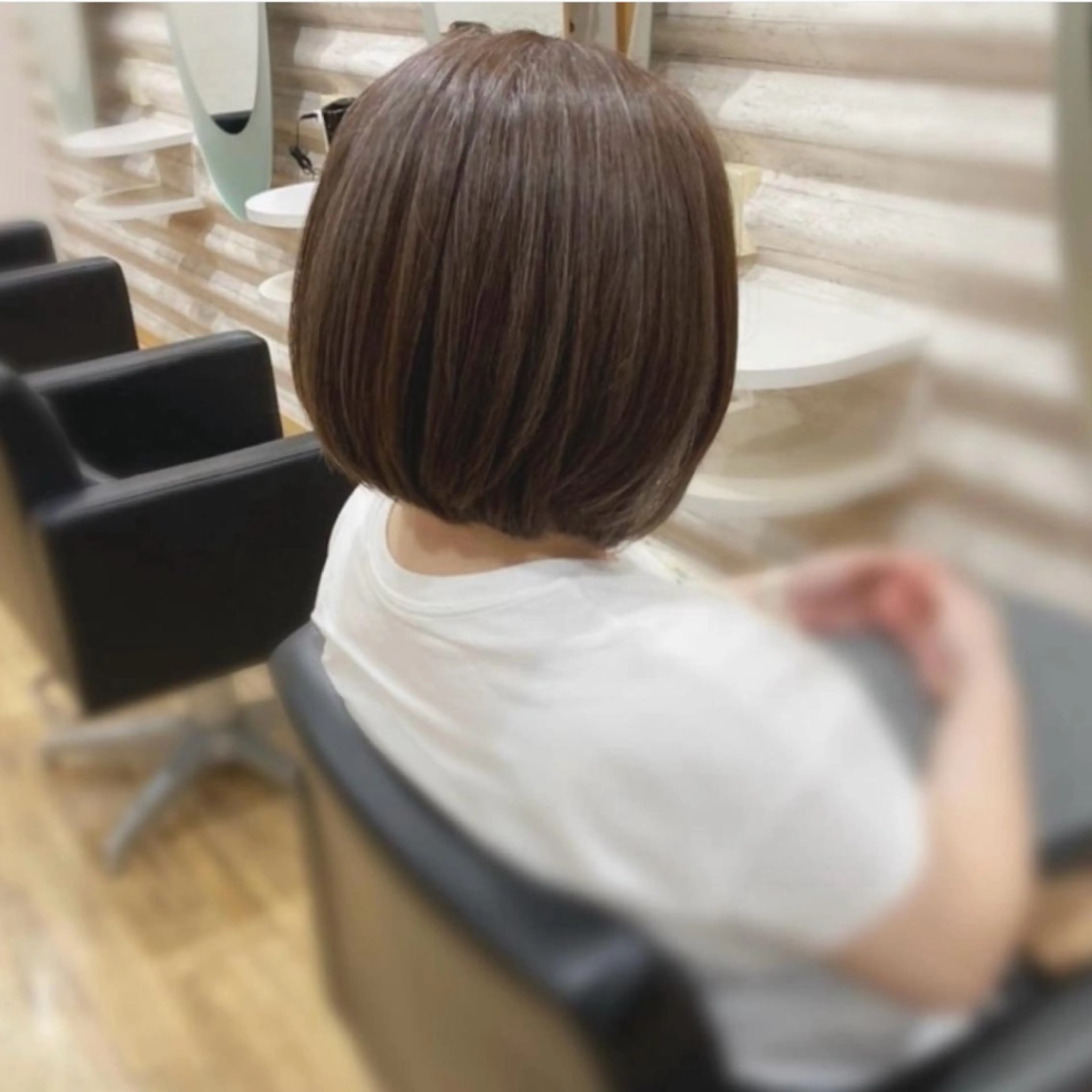 ミディアム カラー 髪質改善 カット トリートメント ダメージ毛が艶髪に 『ケア特化店』KONのヘアスタイル