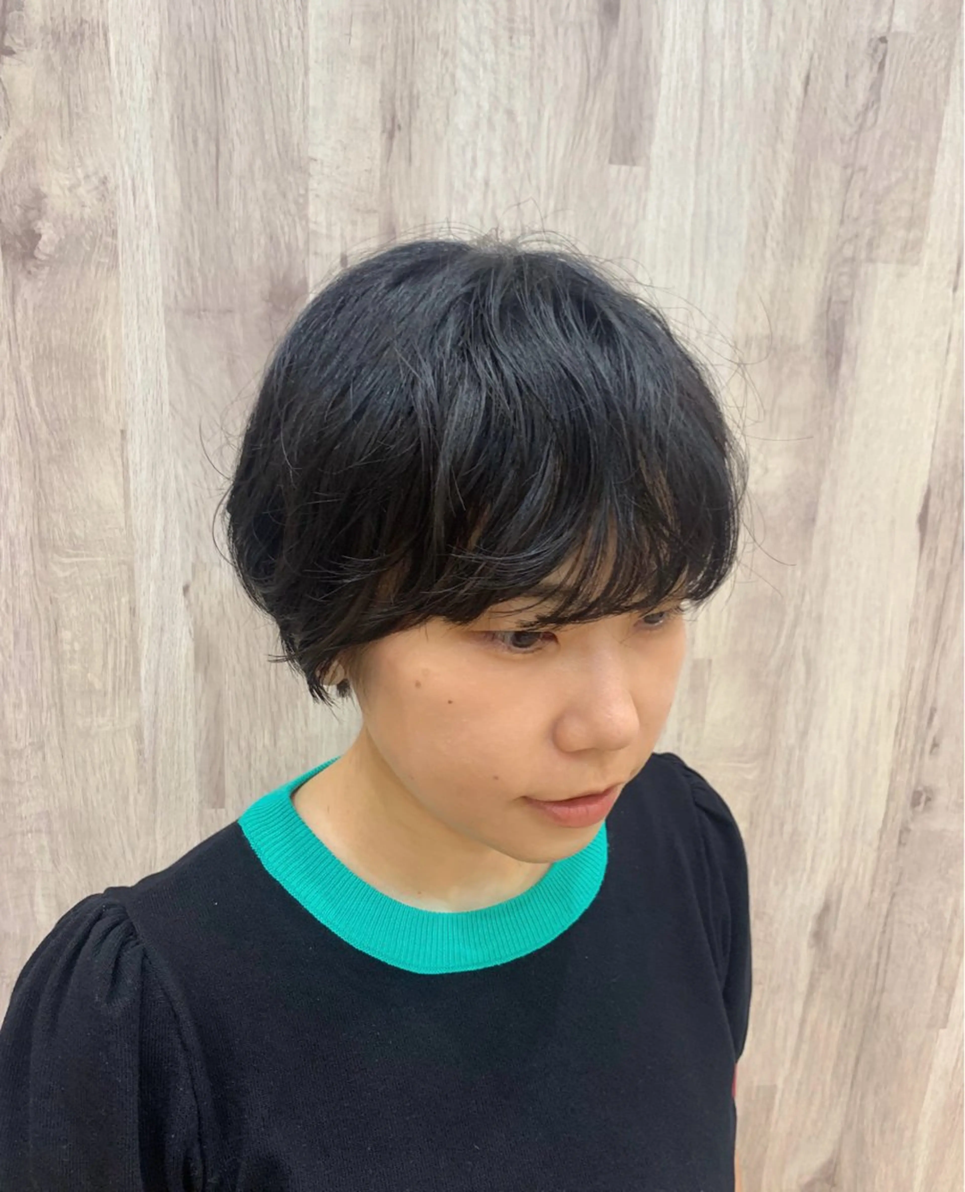 ショート 竹村 恵功代のヘアスタイル