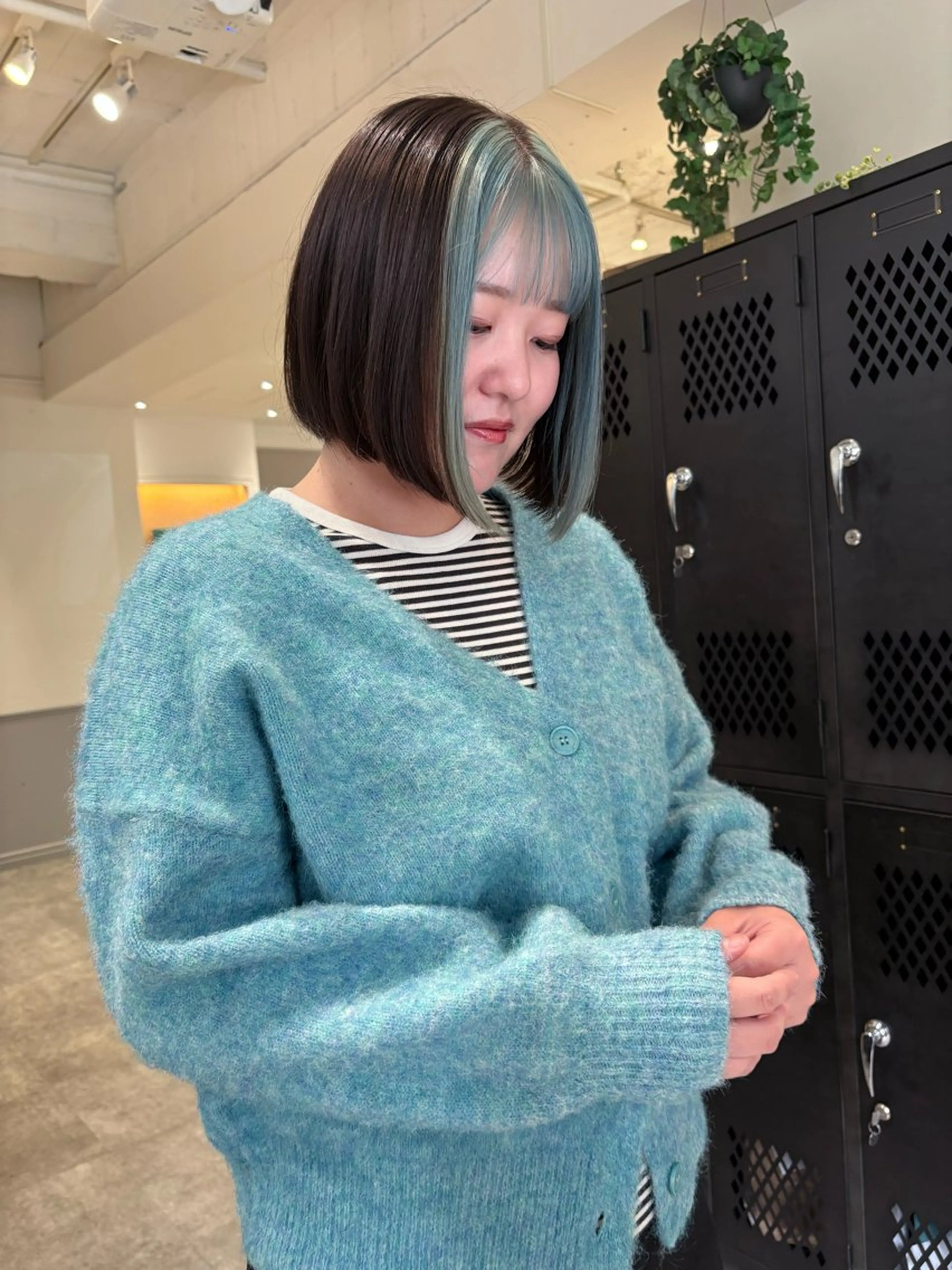 ショート ヘアカラー SIKI yuuna レイヤーカット🪽のヘアスタイル