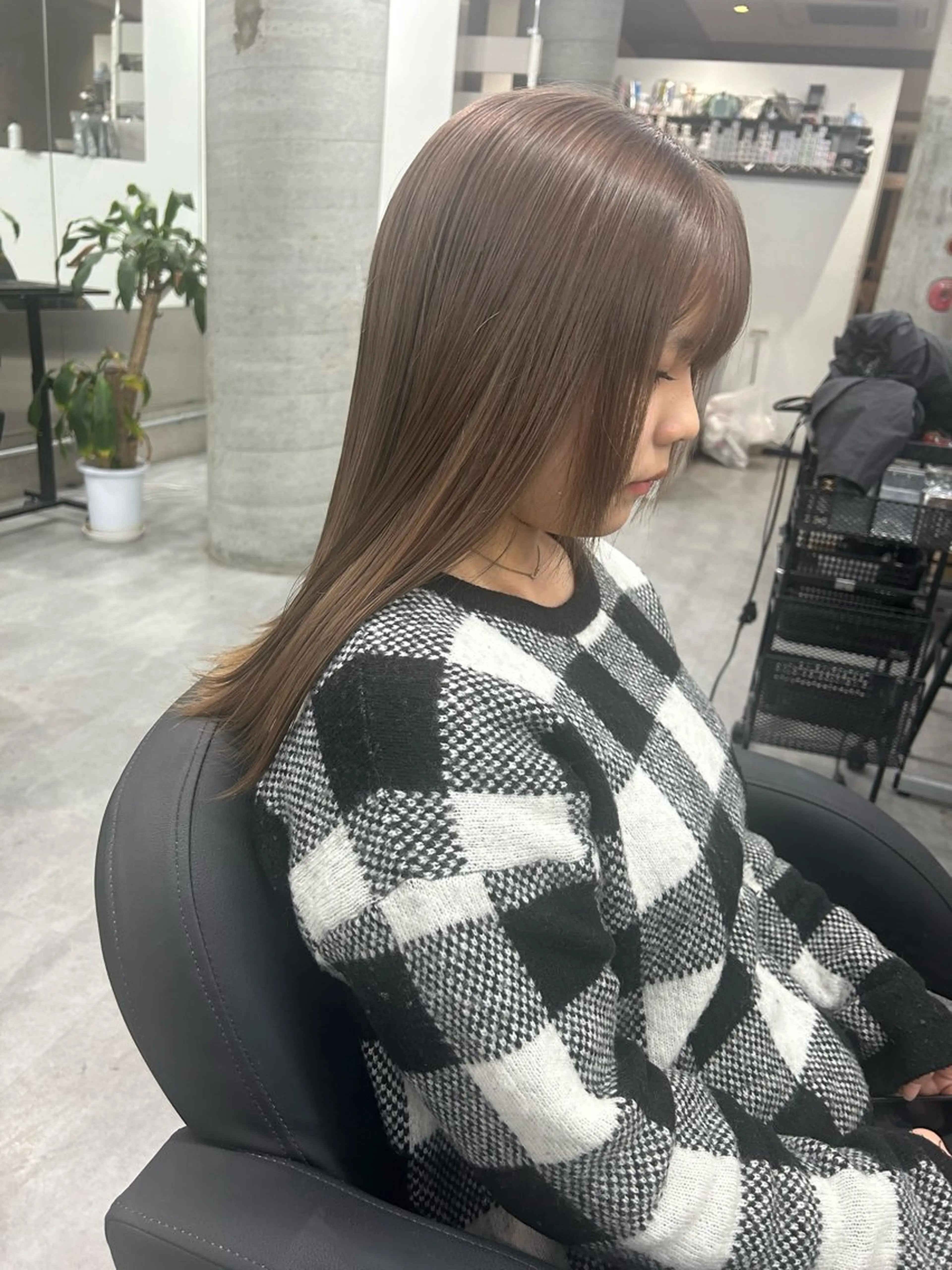 ミディアム カラー ヘアカラー トリートメント ✨ブリーチ特化✨ 💚Acchon💚のヘアスタイル