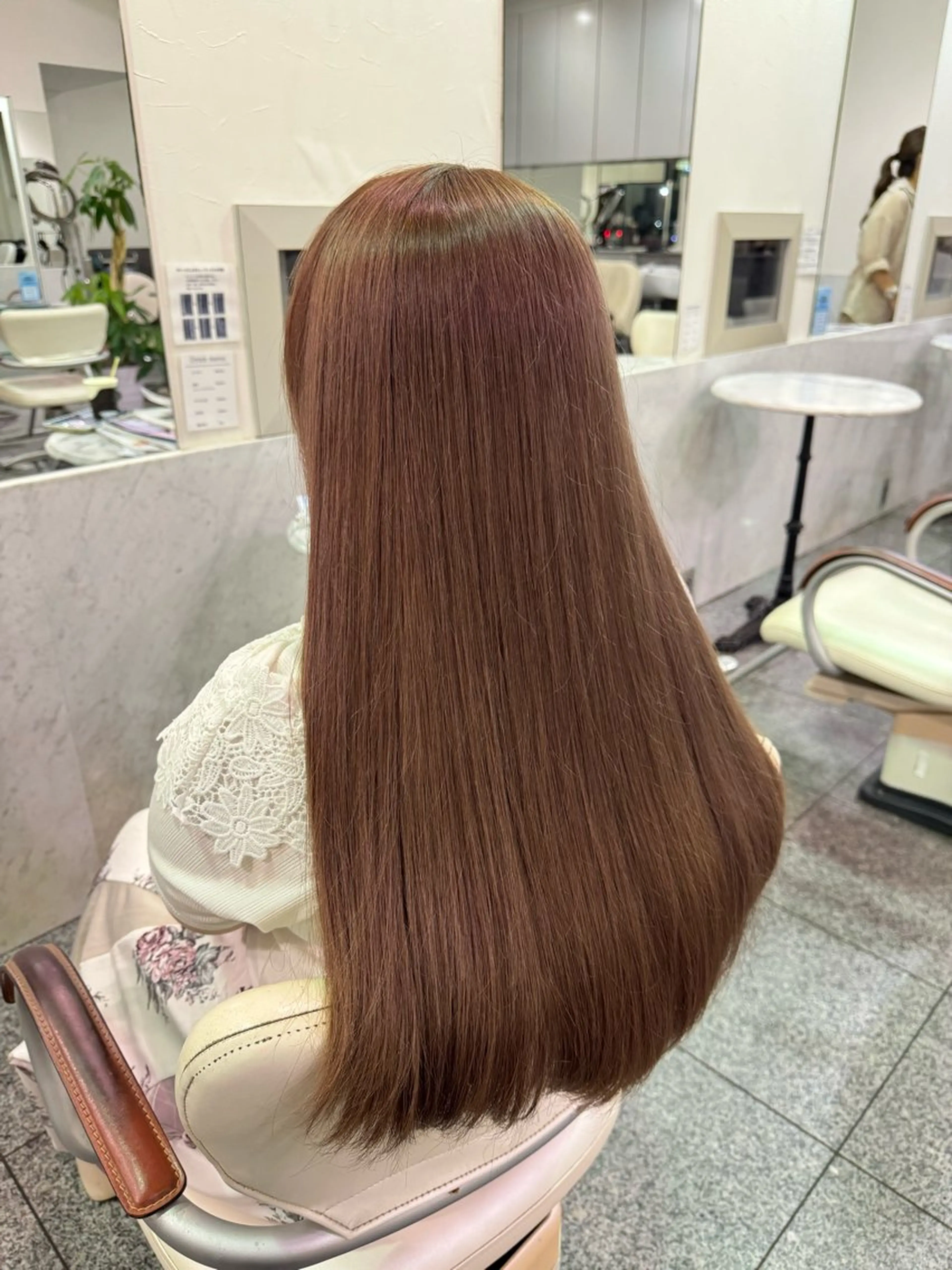 ロング カラー ベージュカラー ブラウンカラー ブラウンベージュ カット ヘアカラー トリートメント 🎀ヒシダアキ /taboo🎀のヘアスタイル