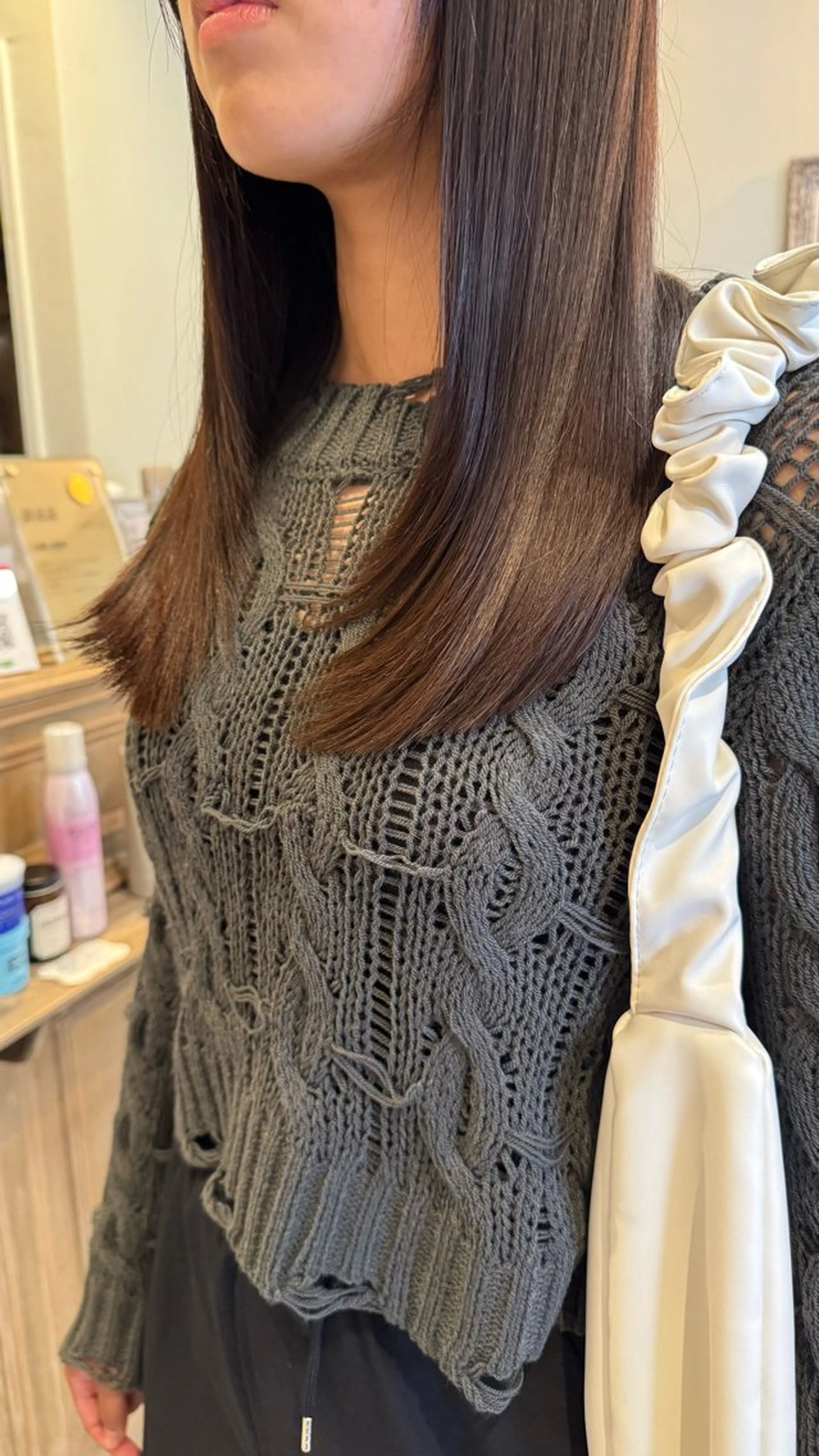 セミロング 理想のツヤ髪へ 👼谷山　潮音👼のヘアスタイル