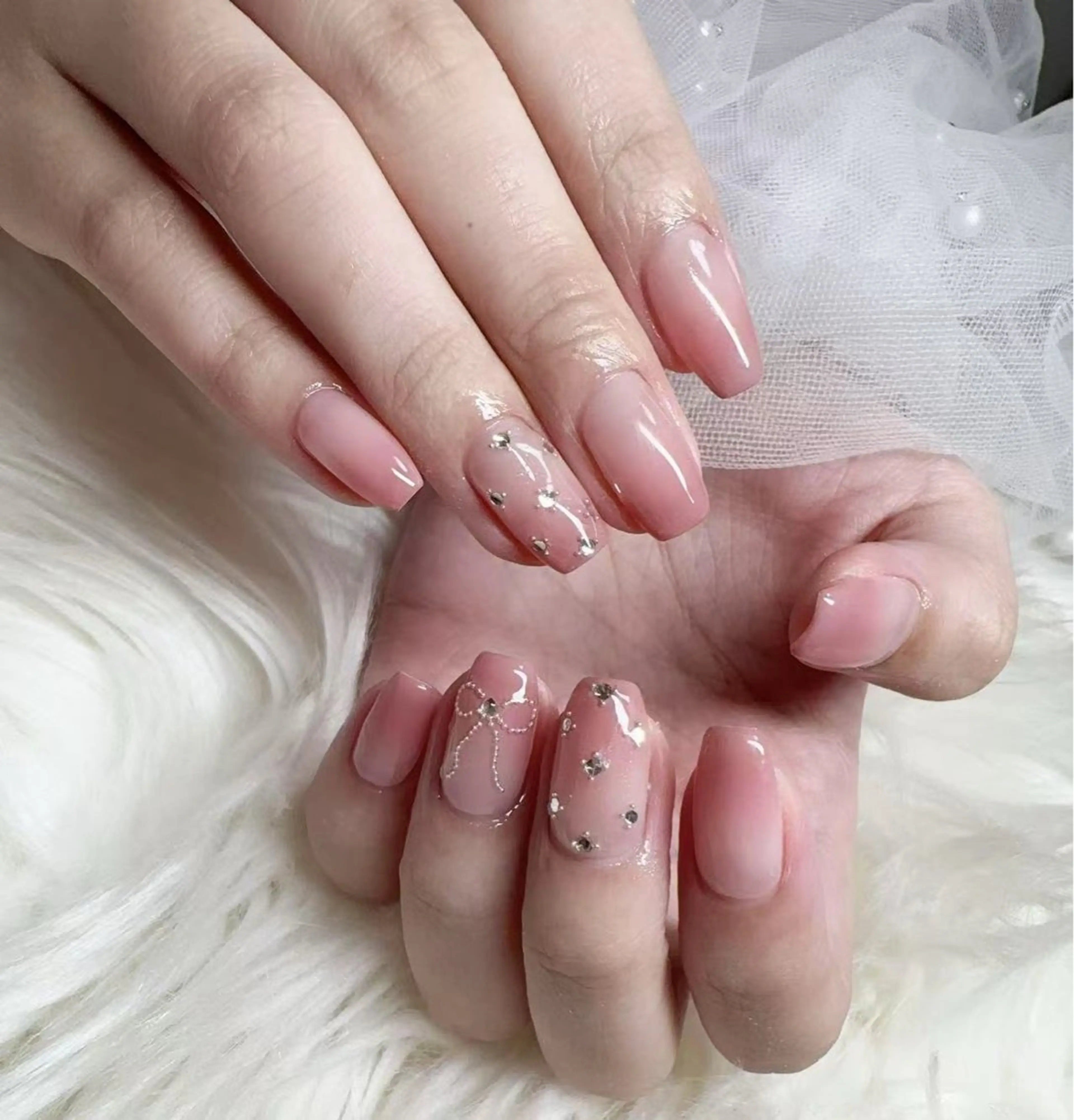 ネイル ハンドネイル ＆ME ネイルサロンのネイルデザイン