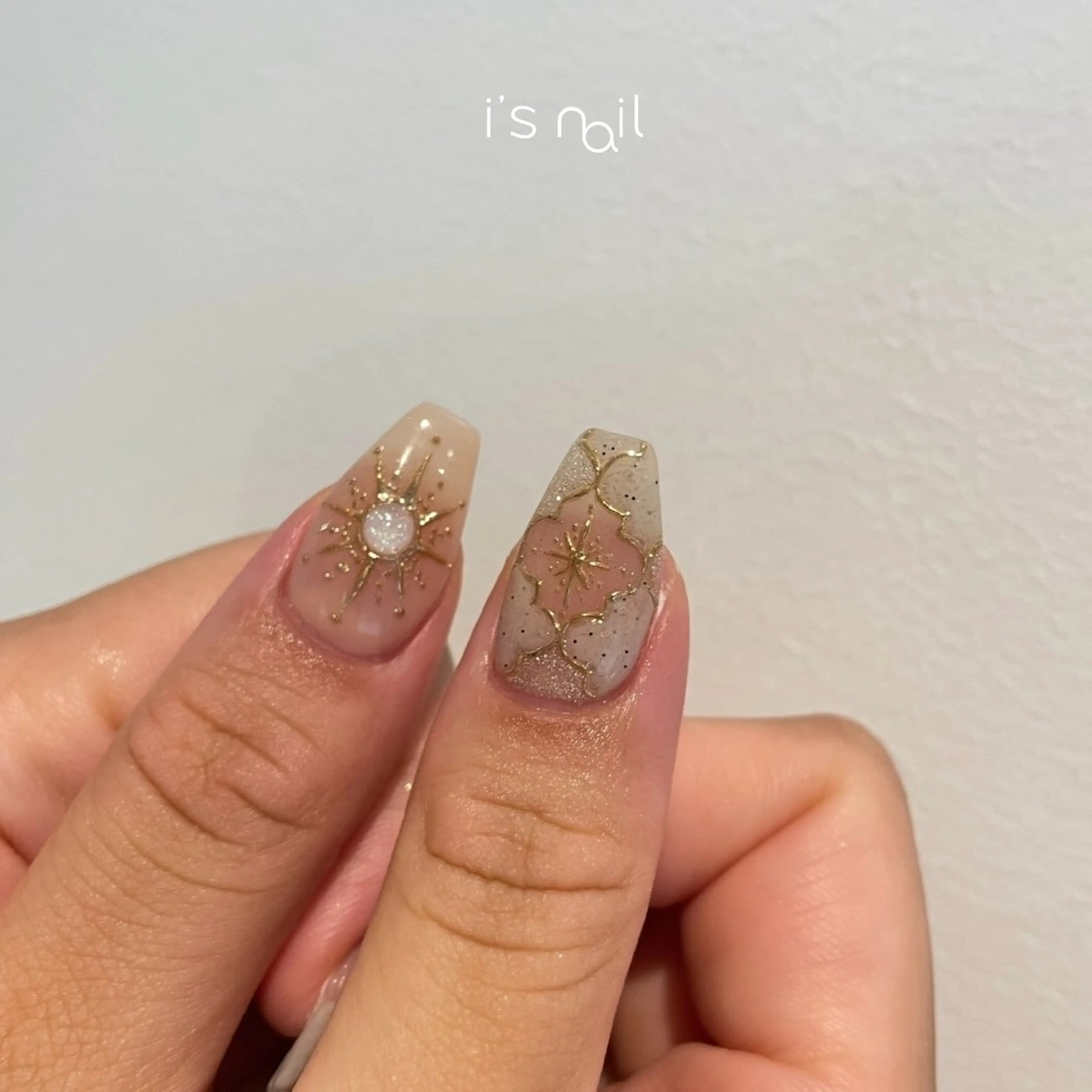 ネイル アートネイル i's nail 〈アイズネイル〉のネイルデザイン