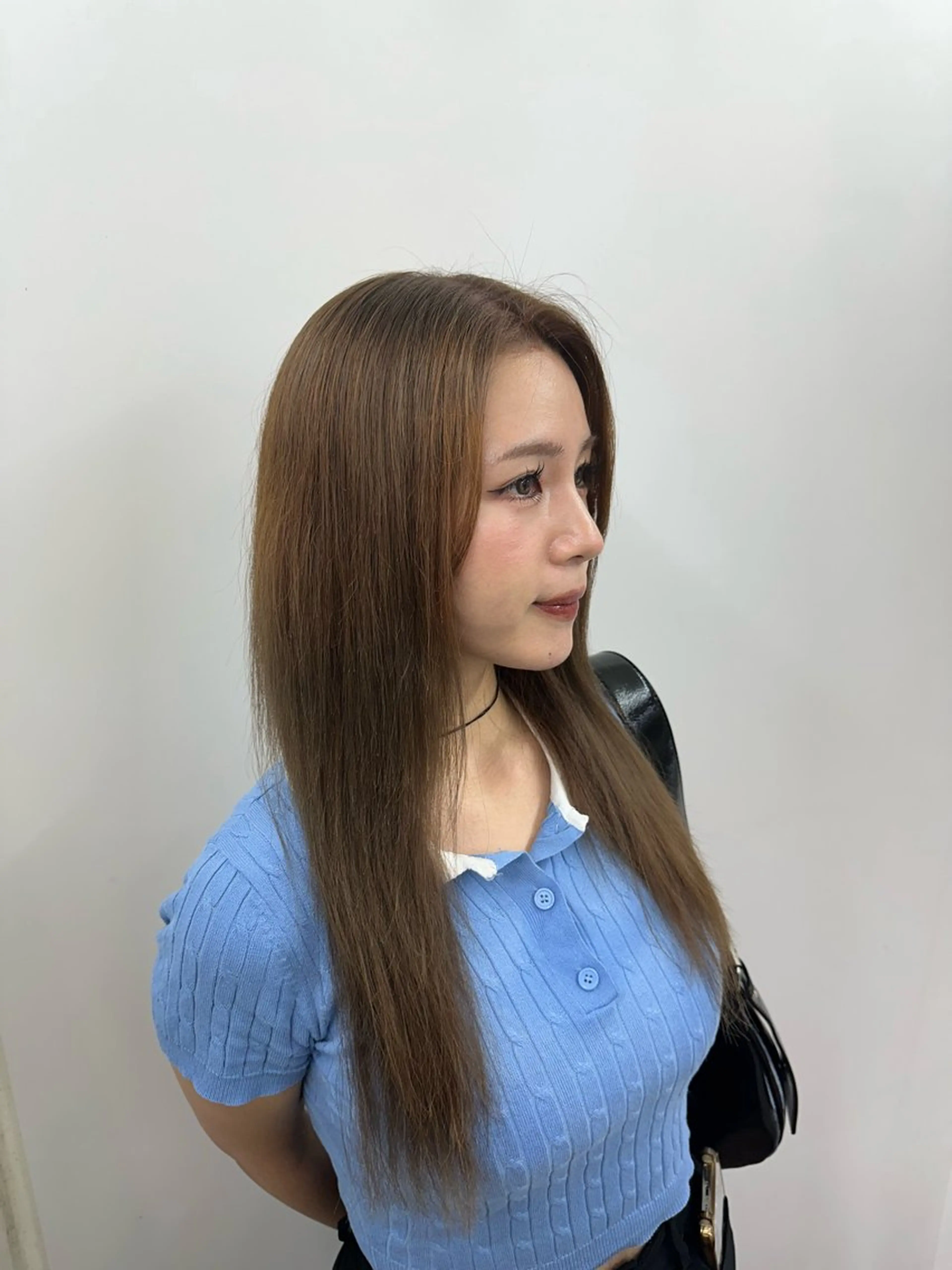 ロング ヘアカラー 韓国ヘア×ハイトーン AYA💫のヘアスタイル