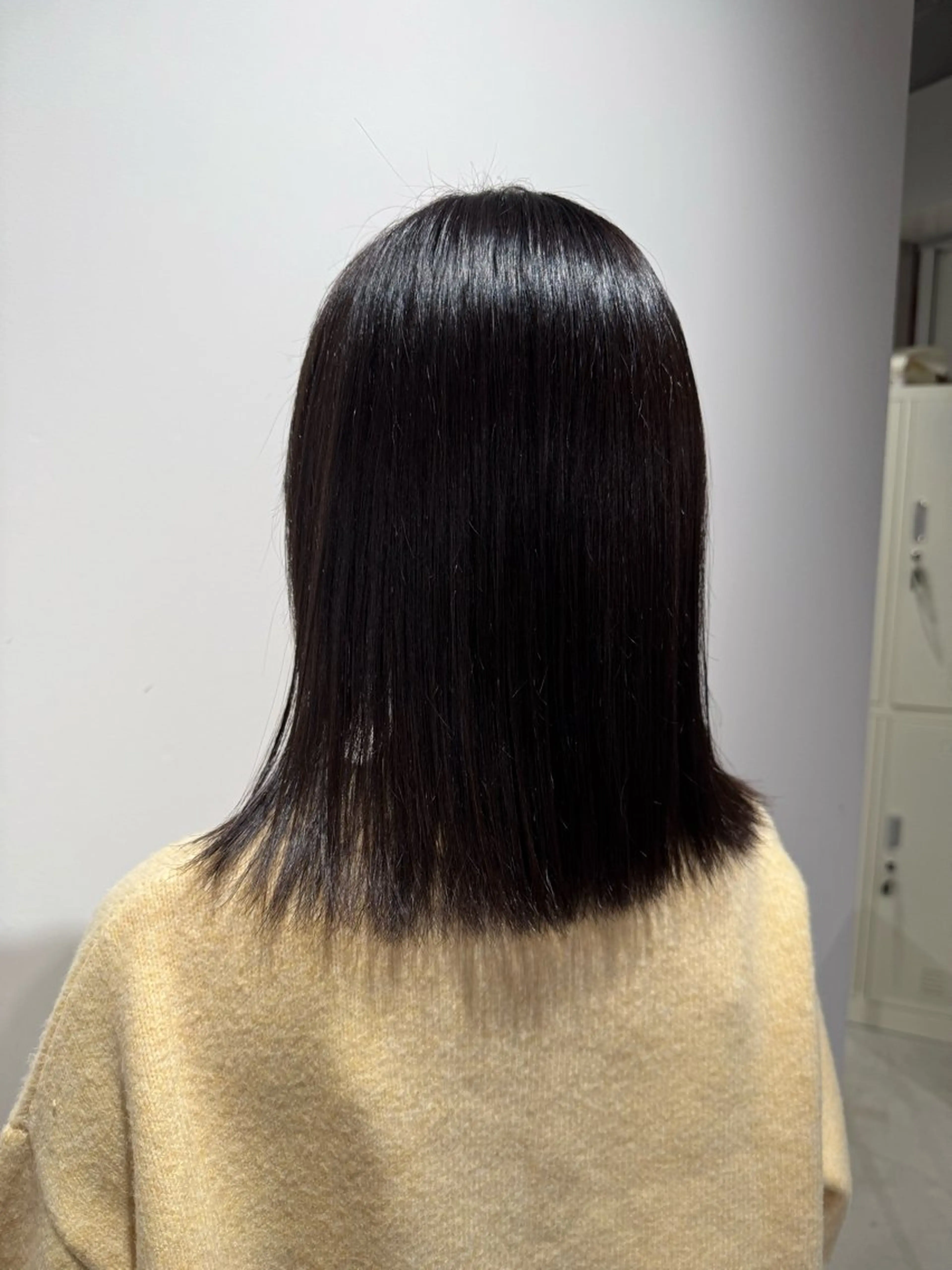 セミロング ヘアカラー トリートメント 井手上 陽菜のヘアスタイル