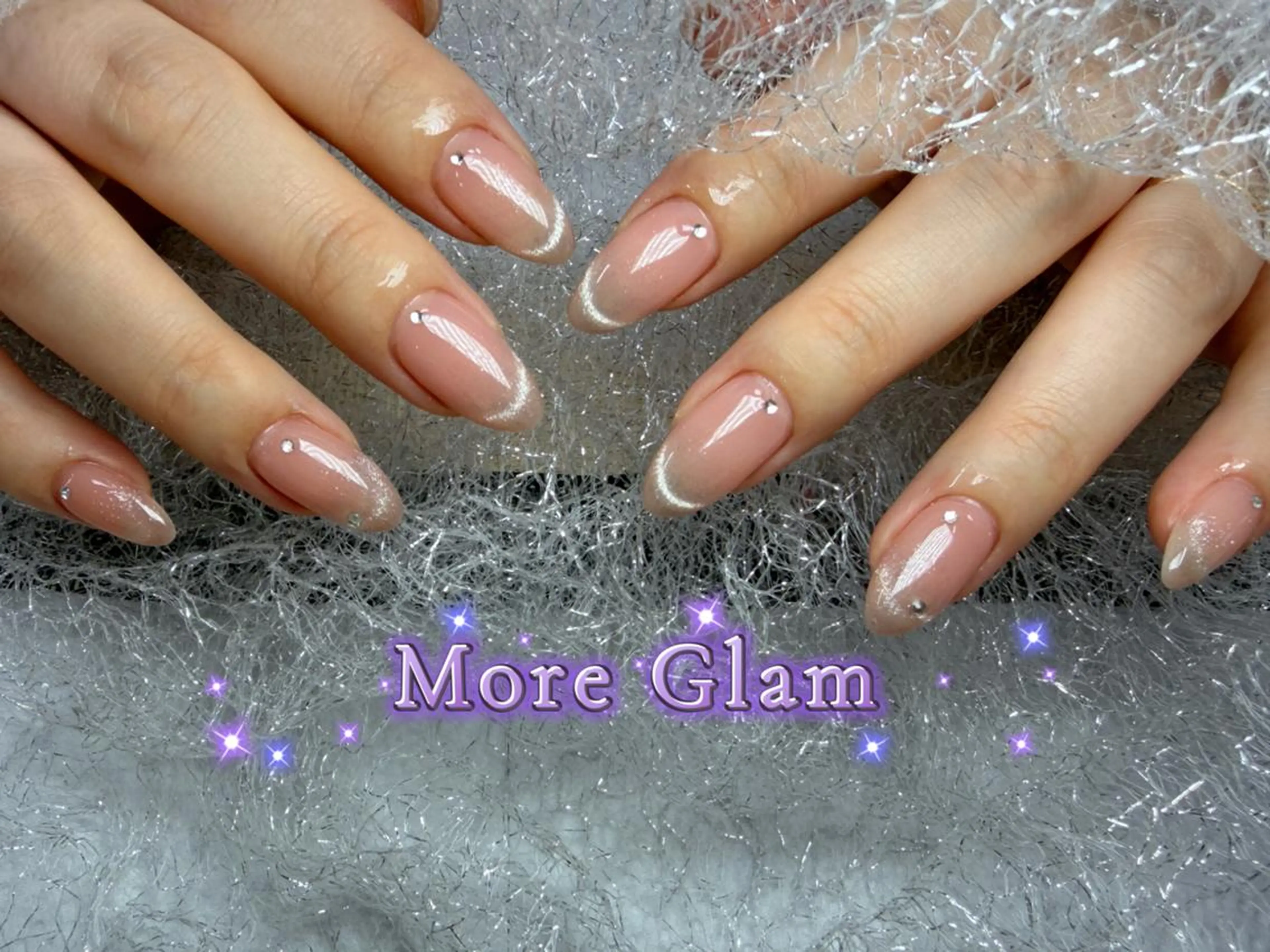 ネイル More Glam 池袋東口店のネイルデザイン