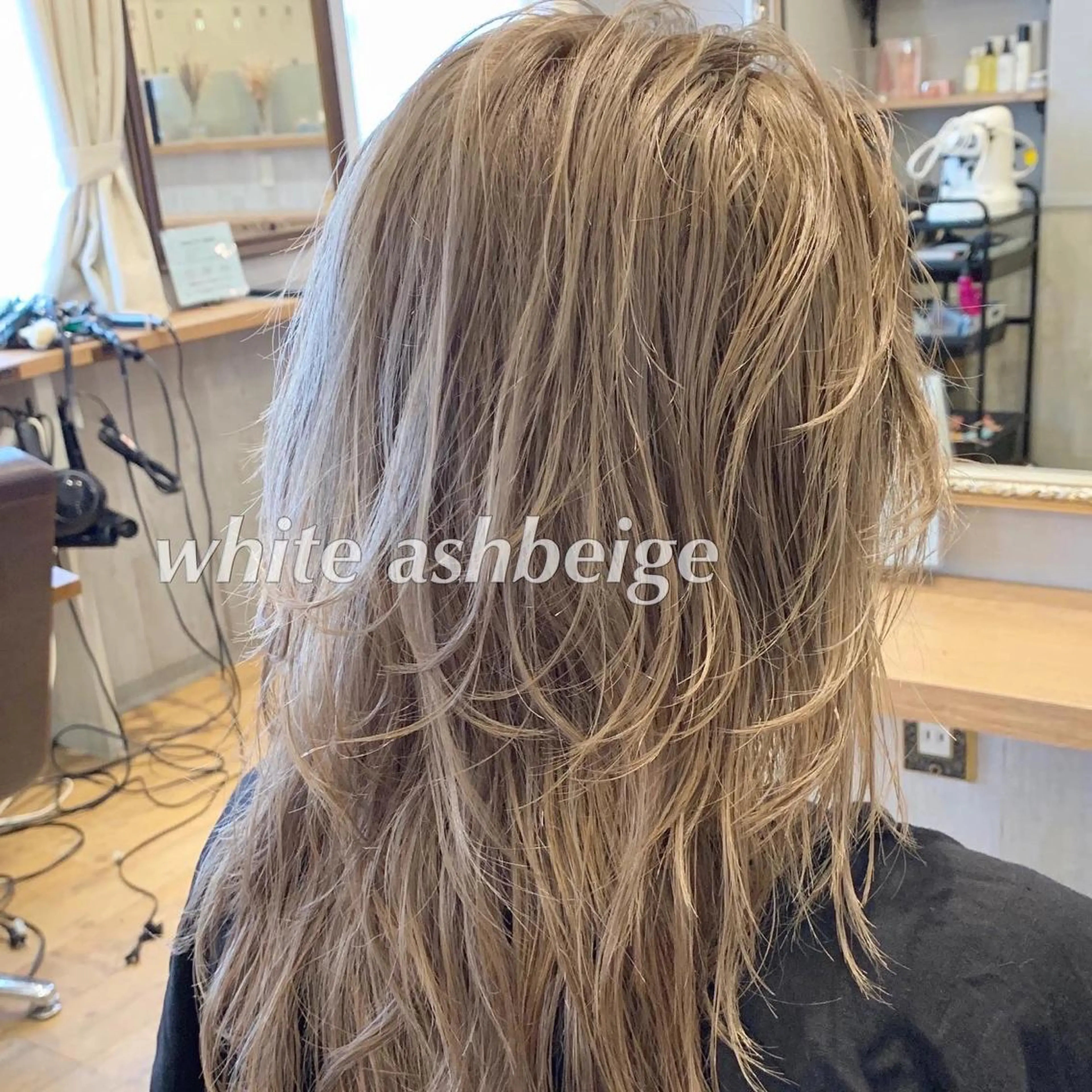 セミロング カラー ヘアアレンジ 代表🎀 ふわモテ愛 され髪🩷yumiのヘアスタイル