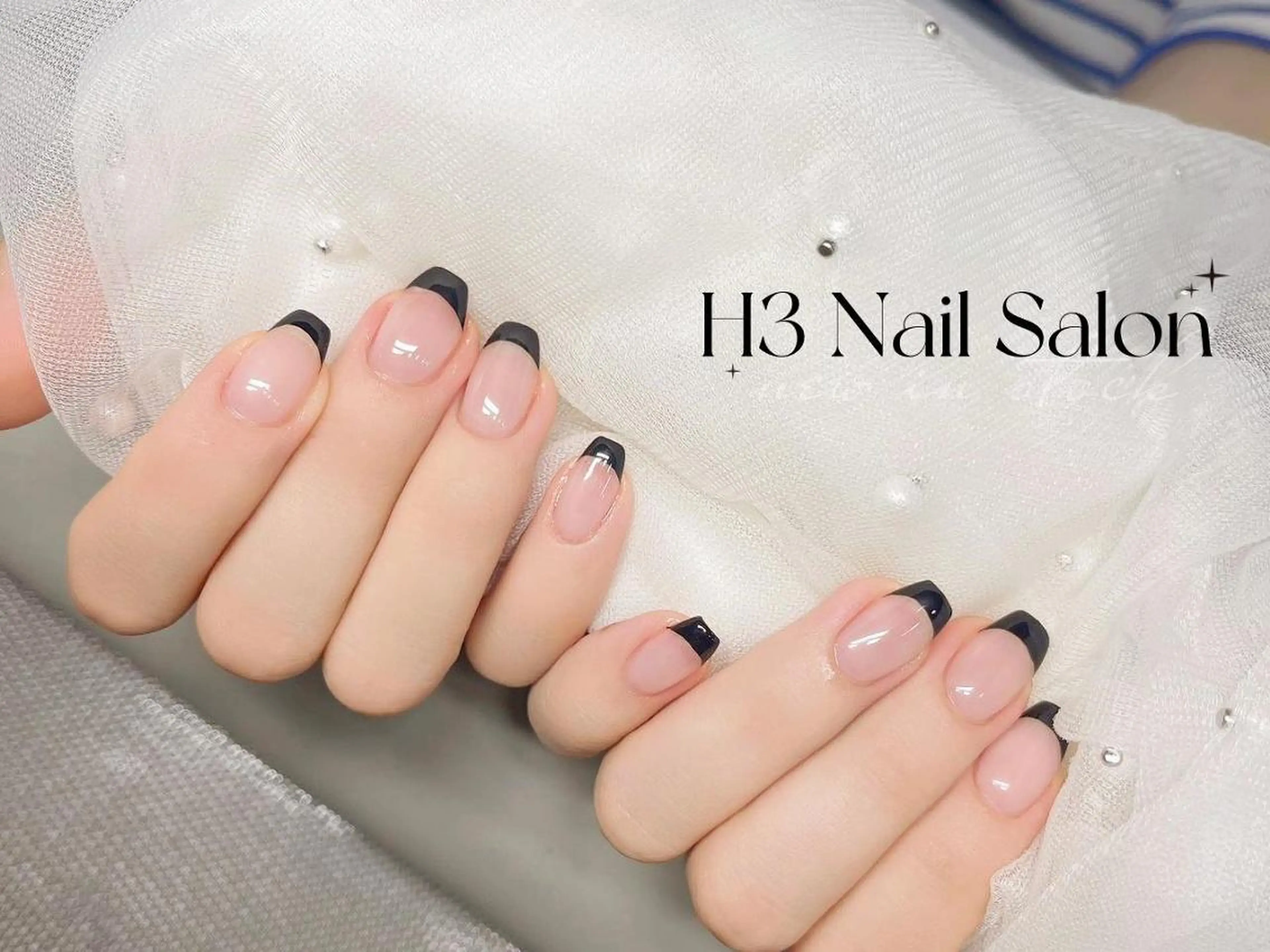 ミディアム Dione Nail 長さだし モデル募集のネイルデザイン